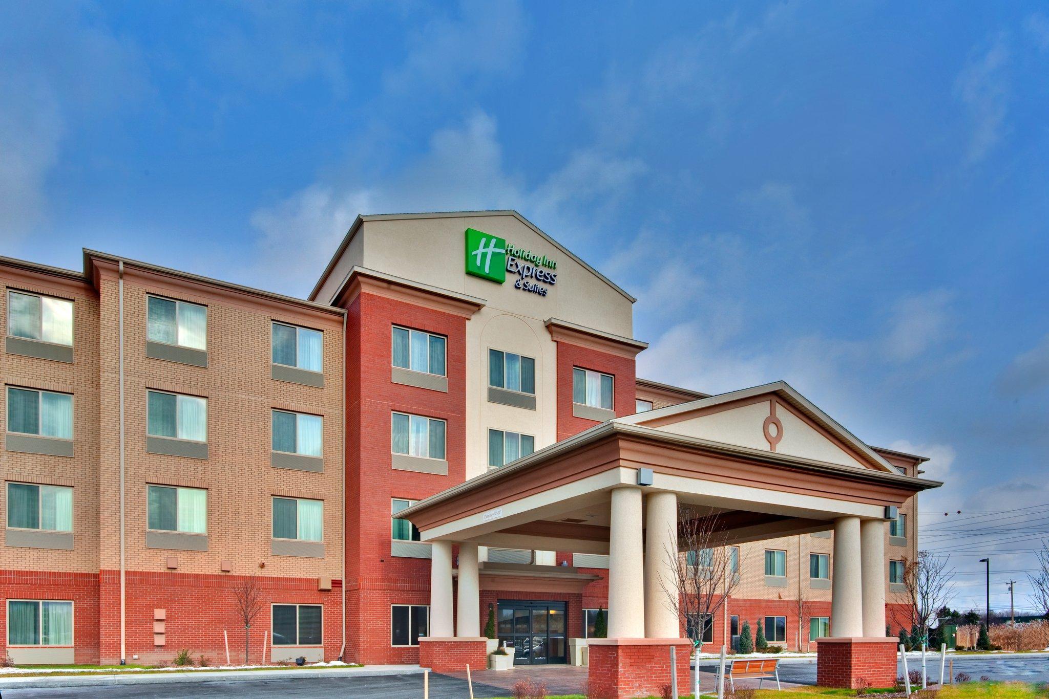 Holiday Inn Express Hotel & Suites Dewitt (SYRACUSE) in Syracuse, NY