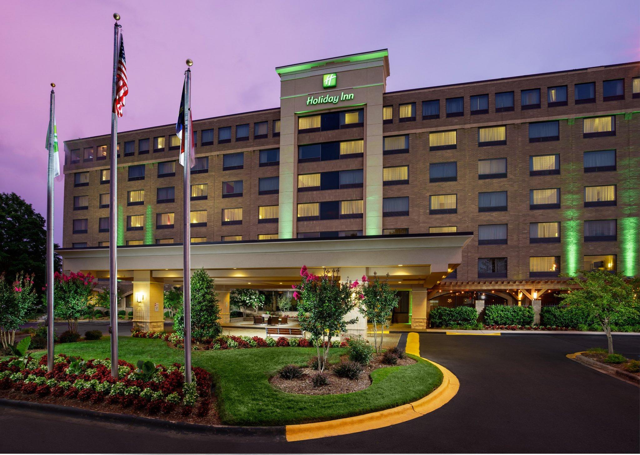 Holiday Inn Charlotte University in Charlotte, NC