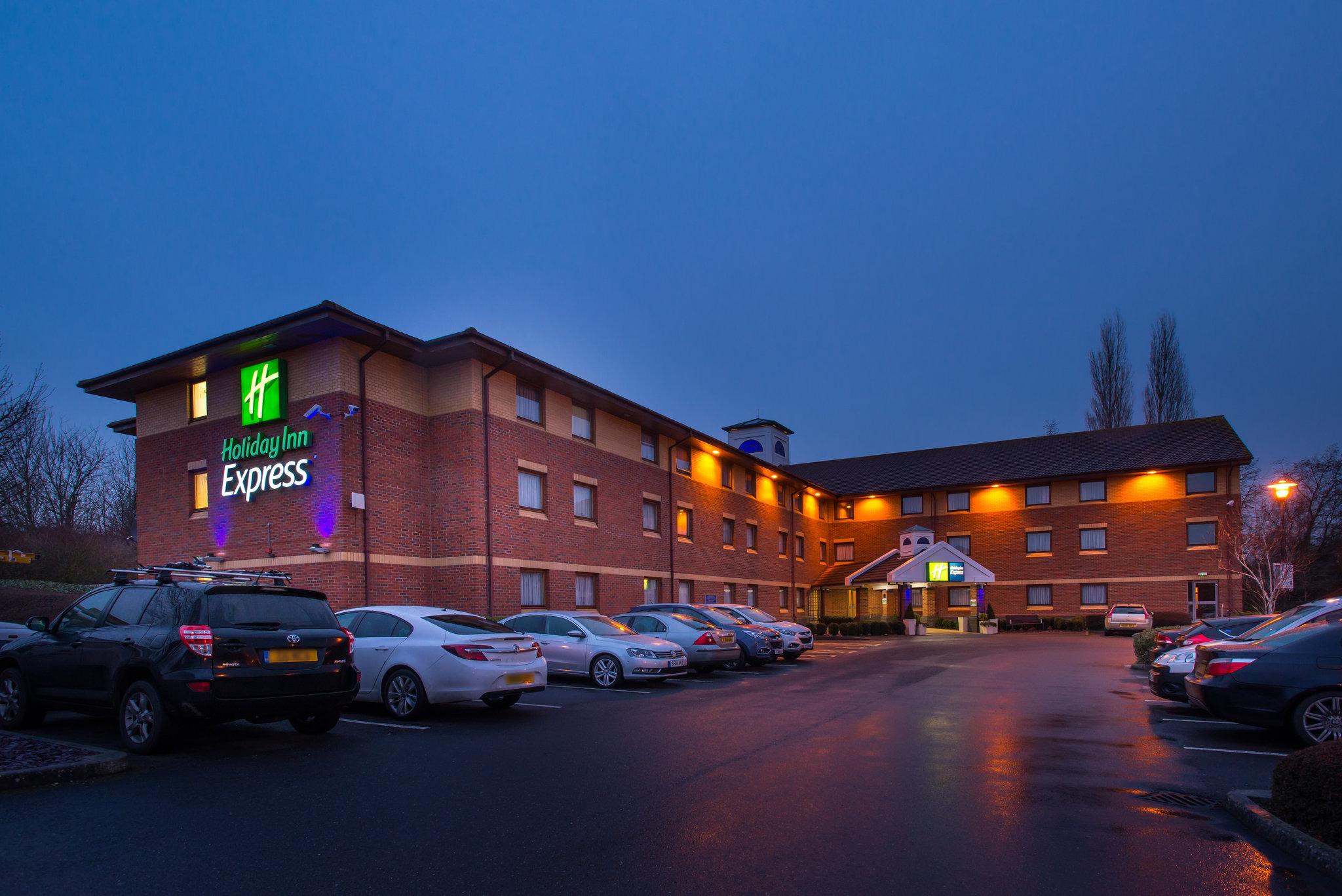 Holiday Inn Express Taunton M5, JCT.25 in Taunton, GB1