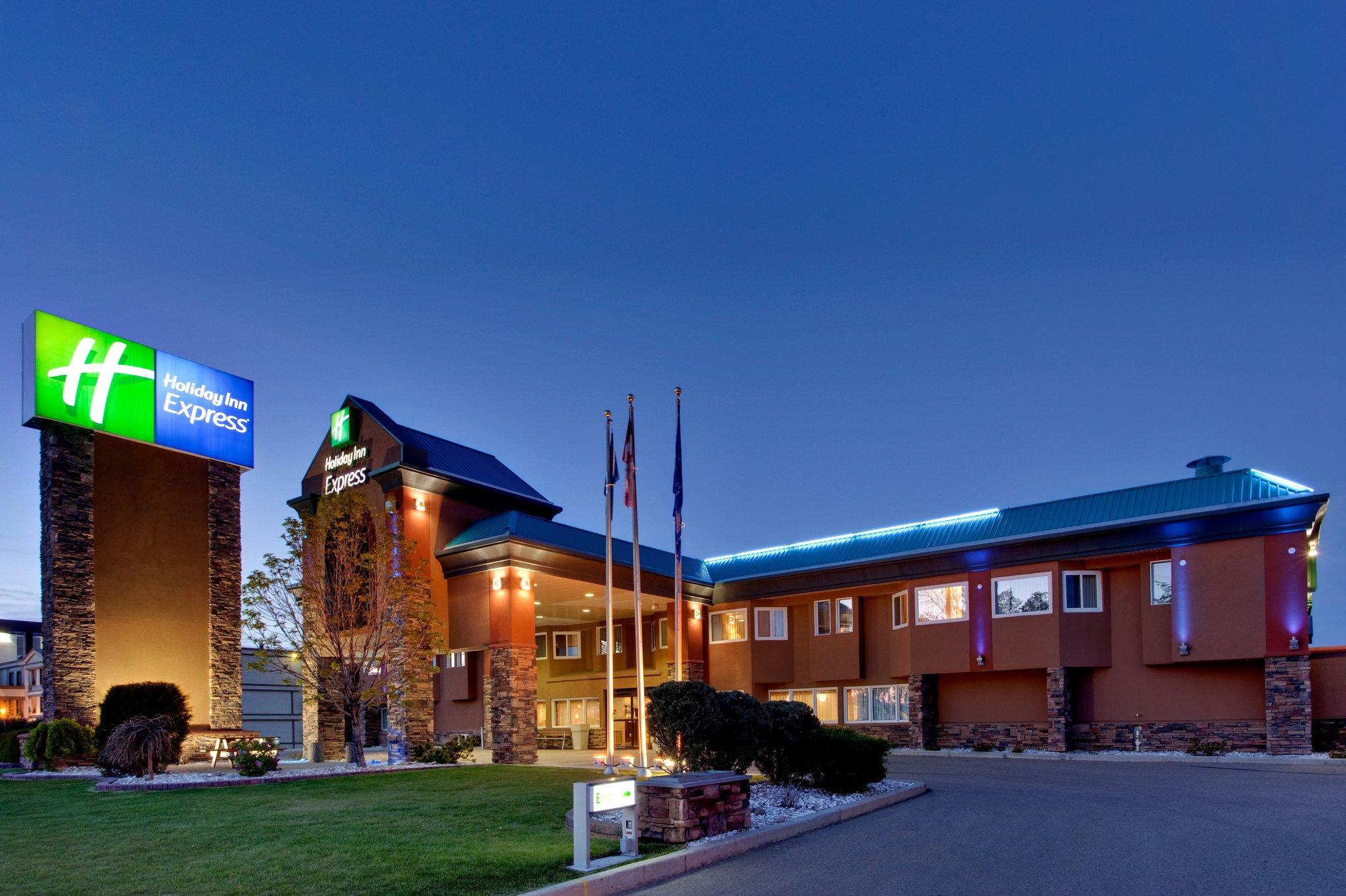 Holiday Inn Express Red Deer in Red Deer, AB