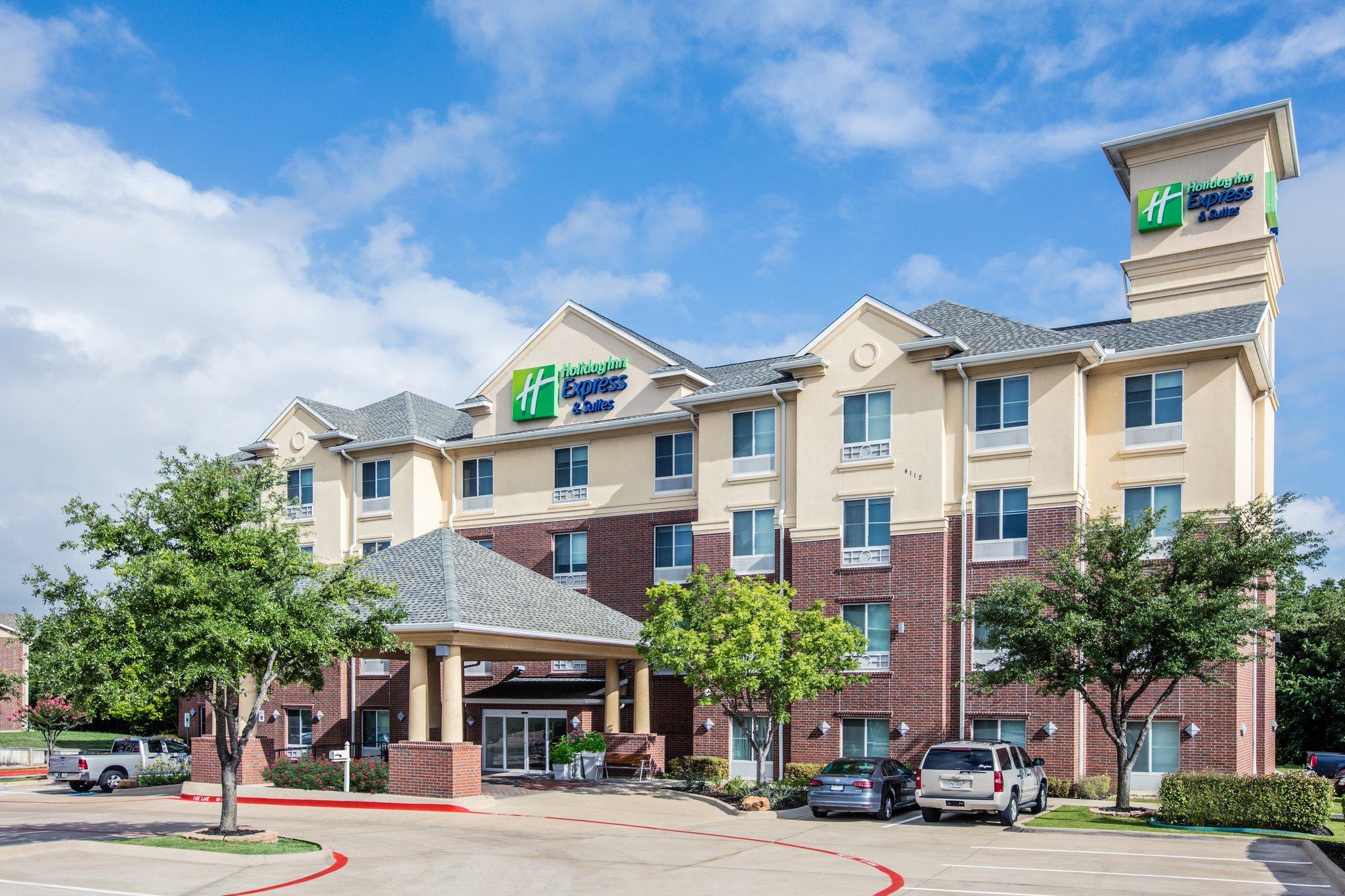 Holiday Inn Express Hotel & Suites Dallas - Grand Prairie I-20 in Grand Prairie, TX