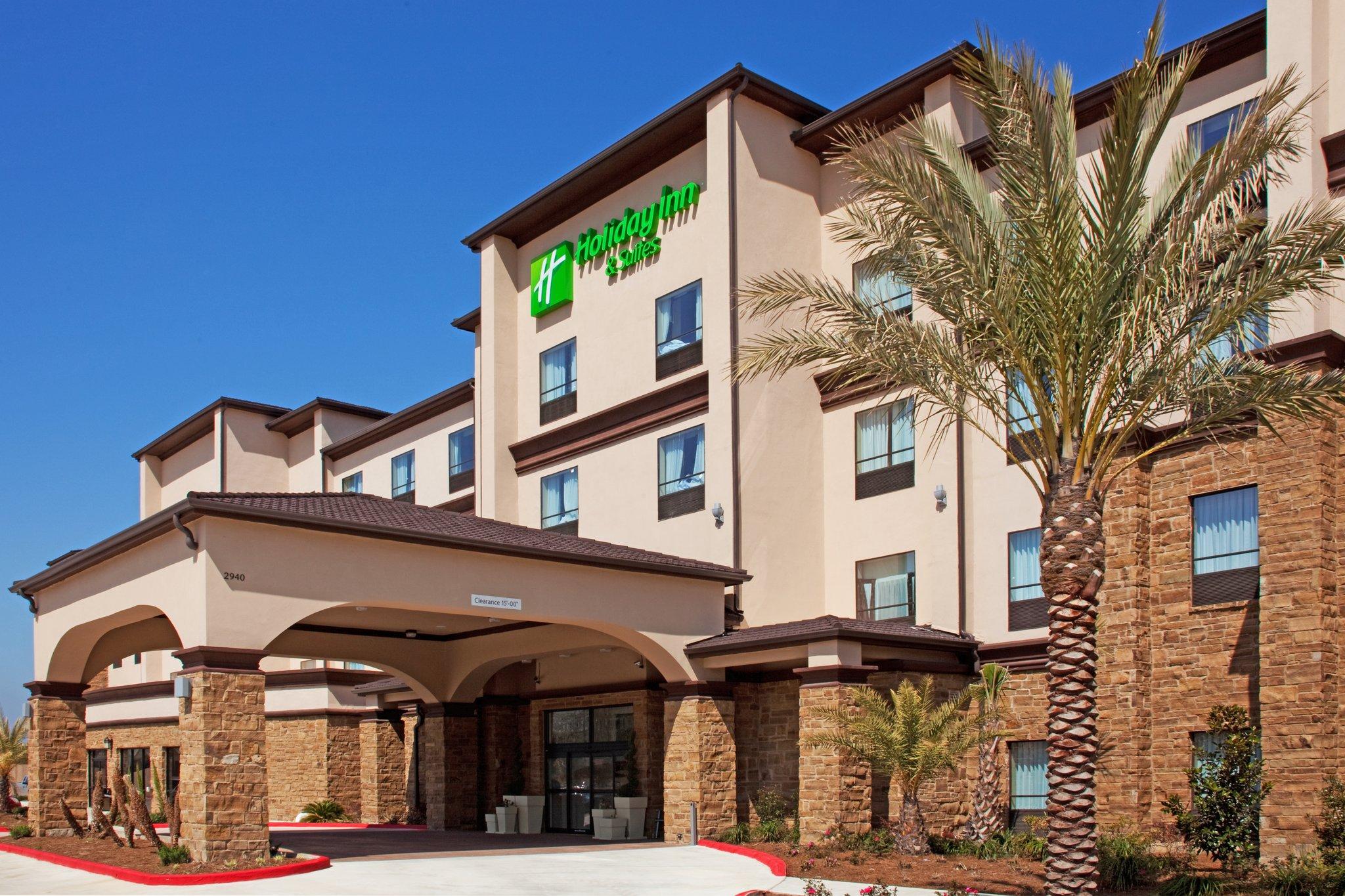 Holiday Inn Hotel & Suites Lake Charles South in Lake Charles, LA