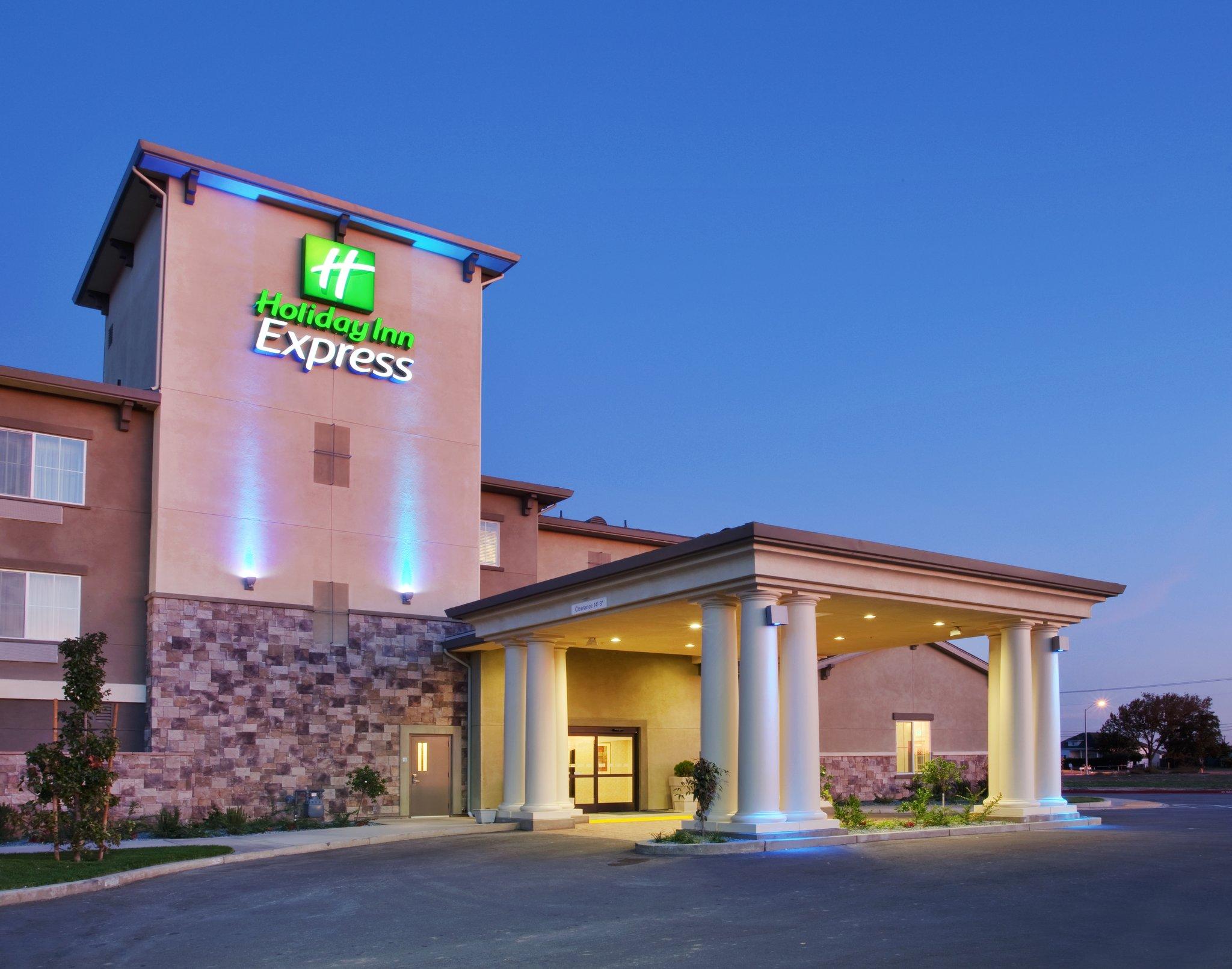 Holiday Inn Express Lodi in Lodi, CA