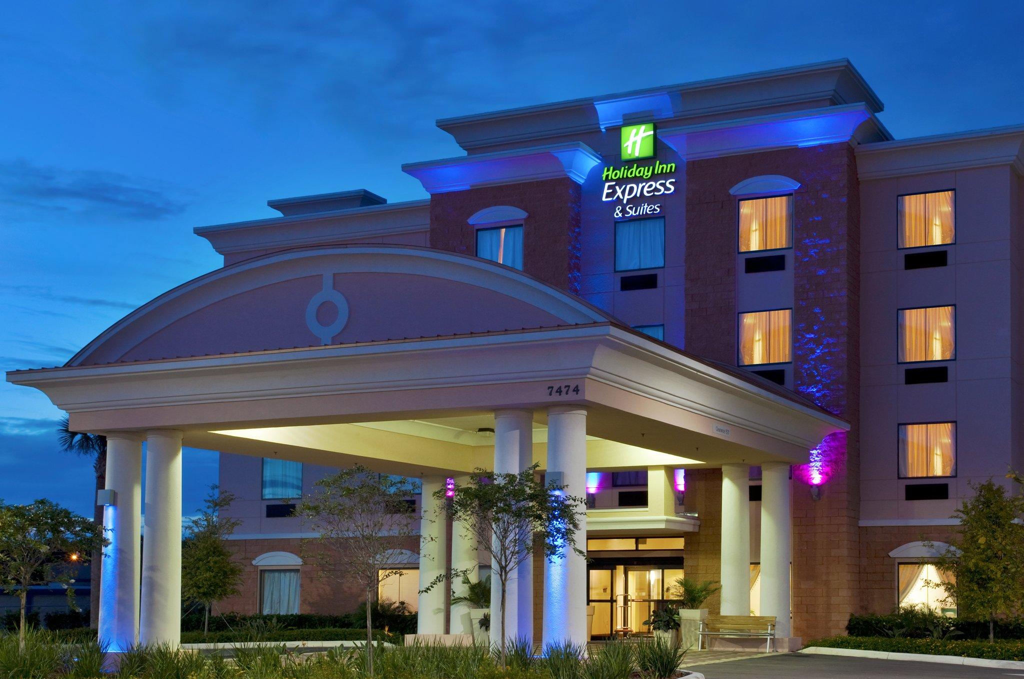Holiday Inn Express Hotel & Suites Orlando-OCOEE East in Orlando, FL