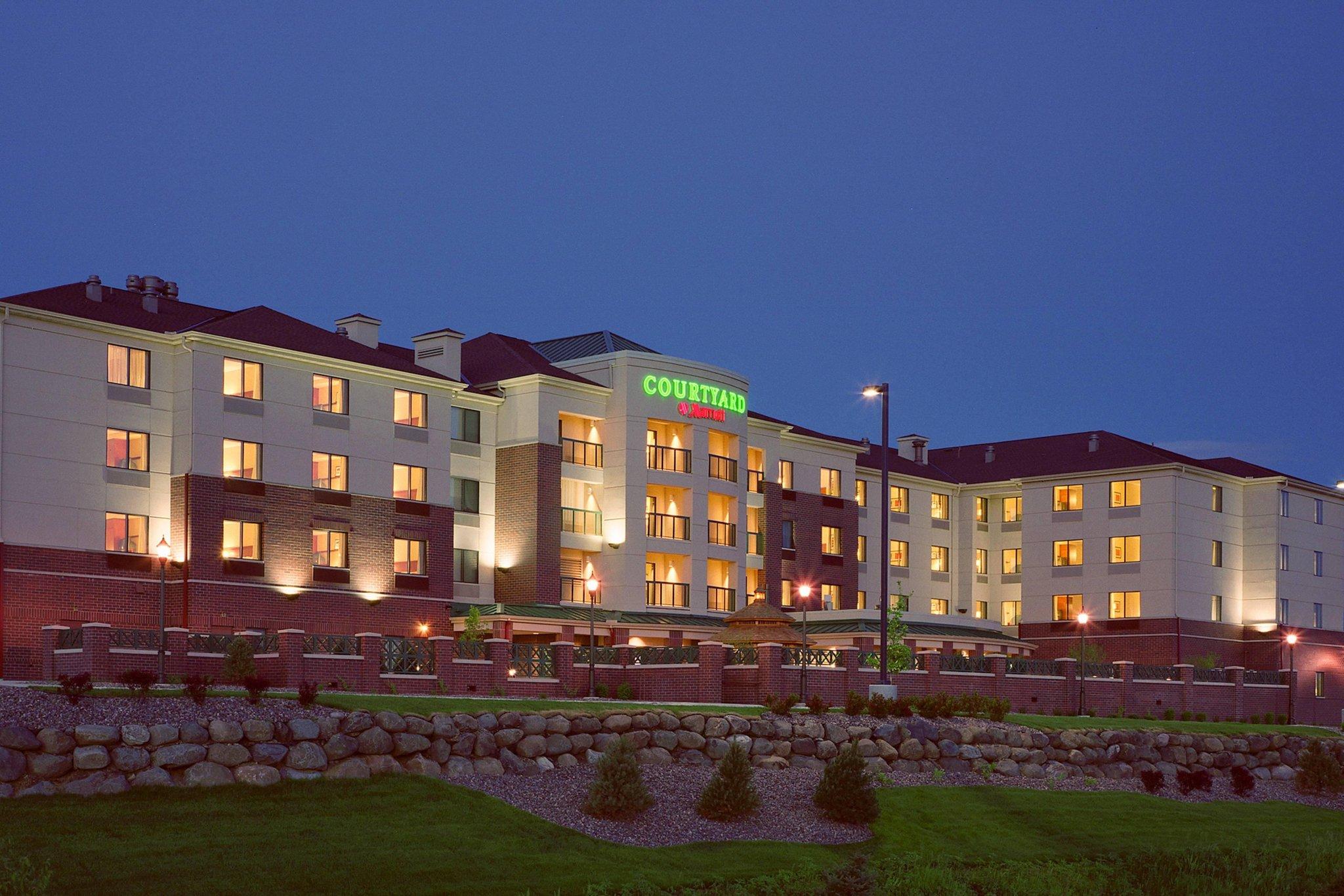 Courtyard Madison East in Madison, WI