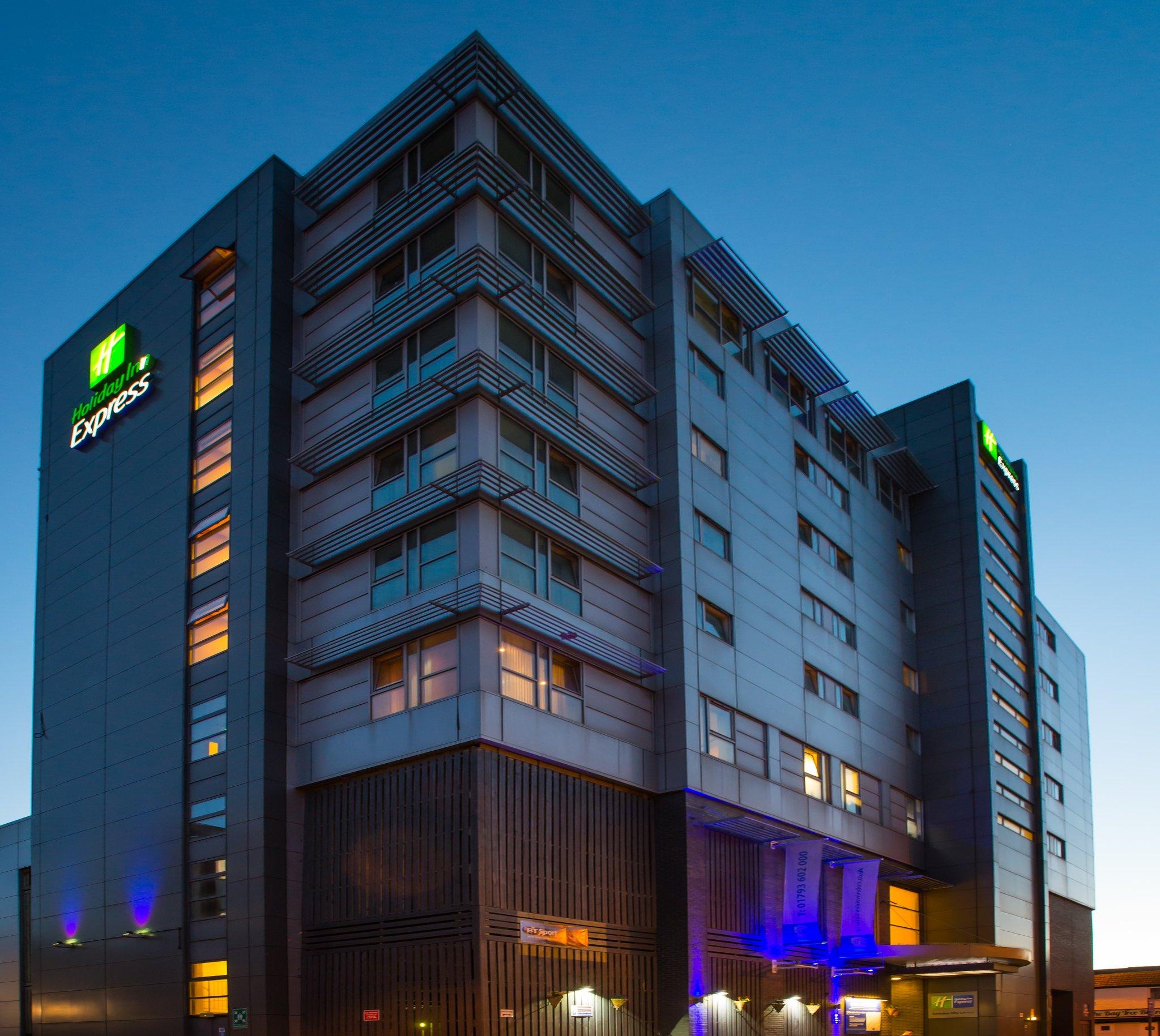 Holiday Inn Express Swindon City Centre in Swindon, GB1