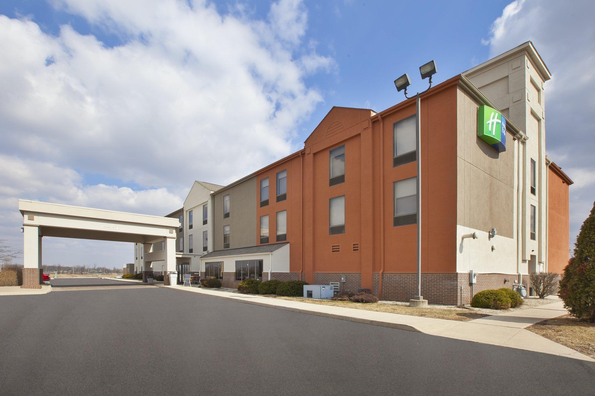 Holiday Inn Express Hotel & Suites Tiffin in Tiffin, OH