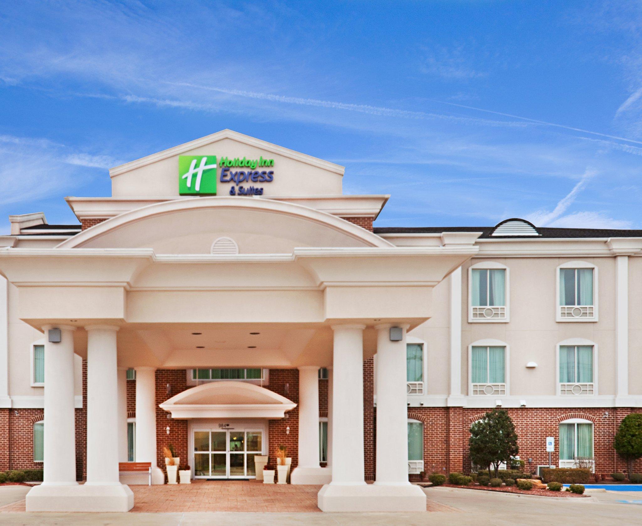 Holiday Inn Express Hotel & Suites Waxahachie in Waxahachie, TX