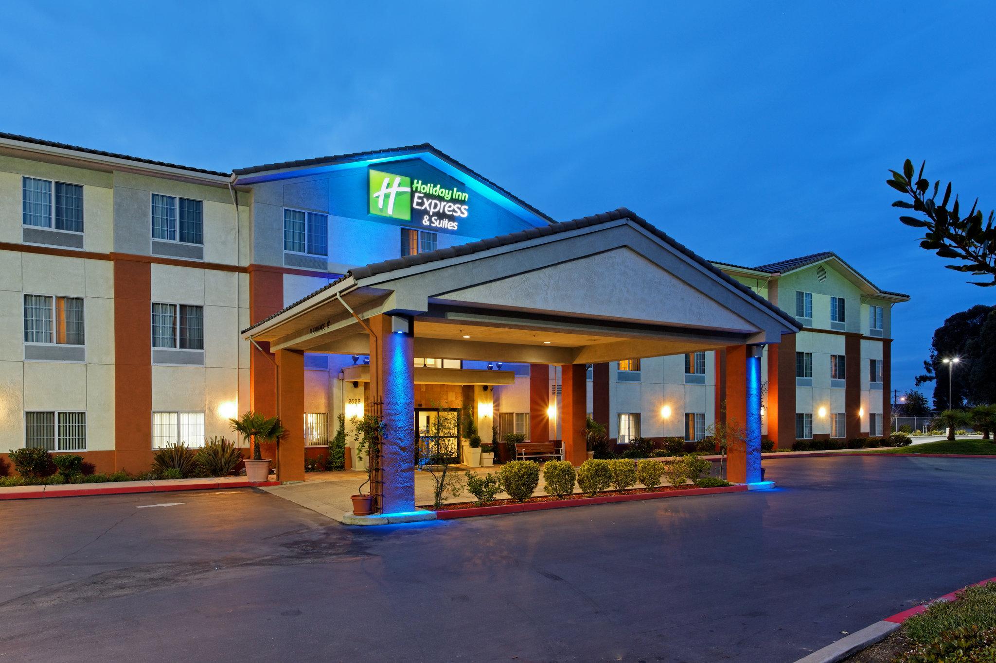 Holiday Inn Express & Suites San Pablo - Richmond Area in San Pablo, CA