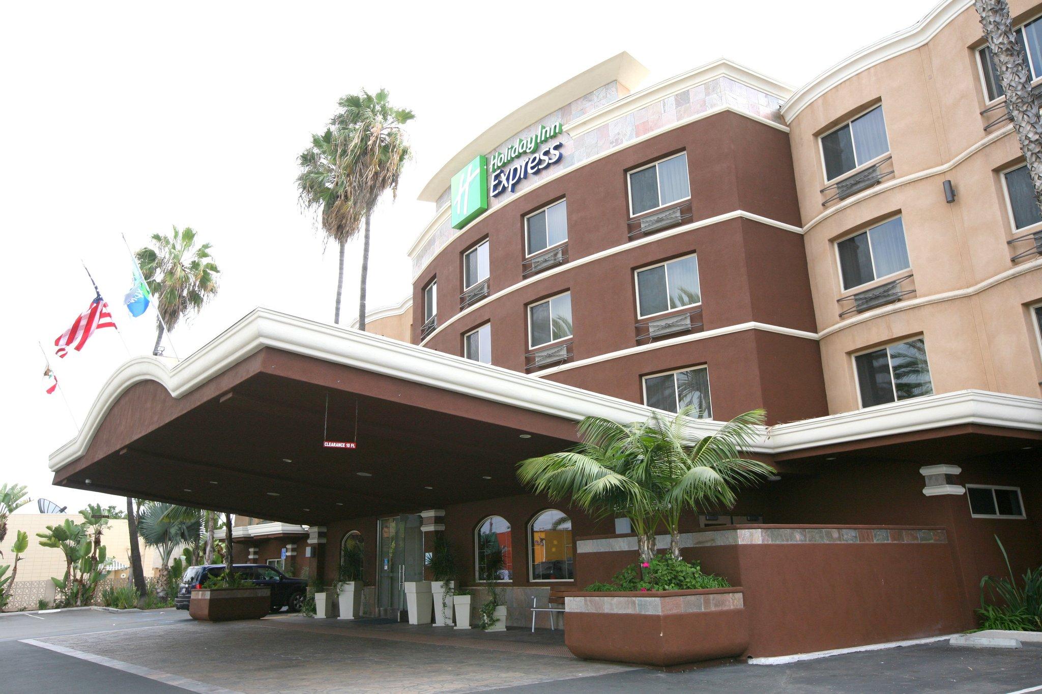 Holiday Inn Express San Diego South - Chula Vista in Chula Vista, CA