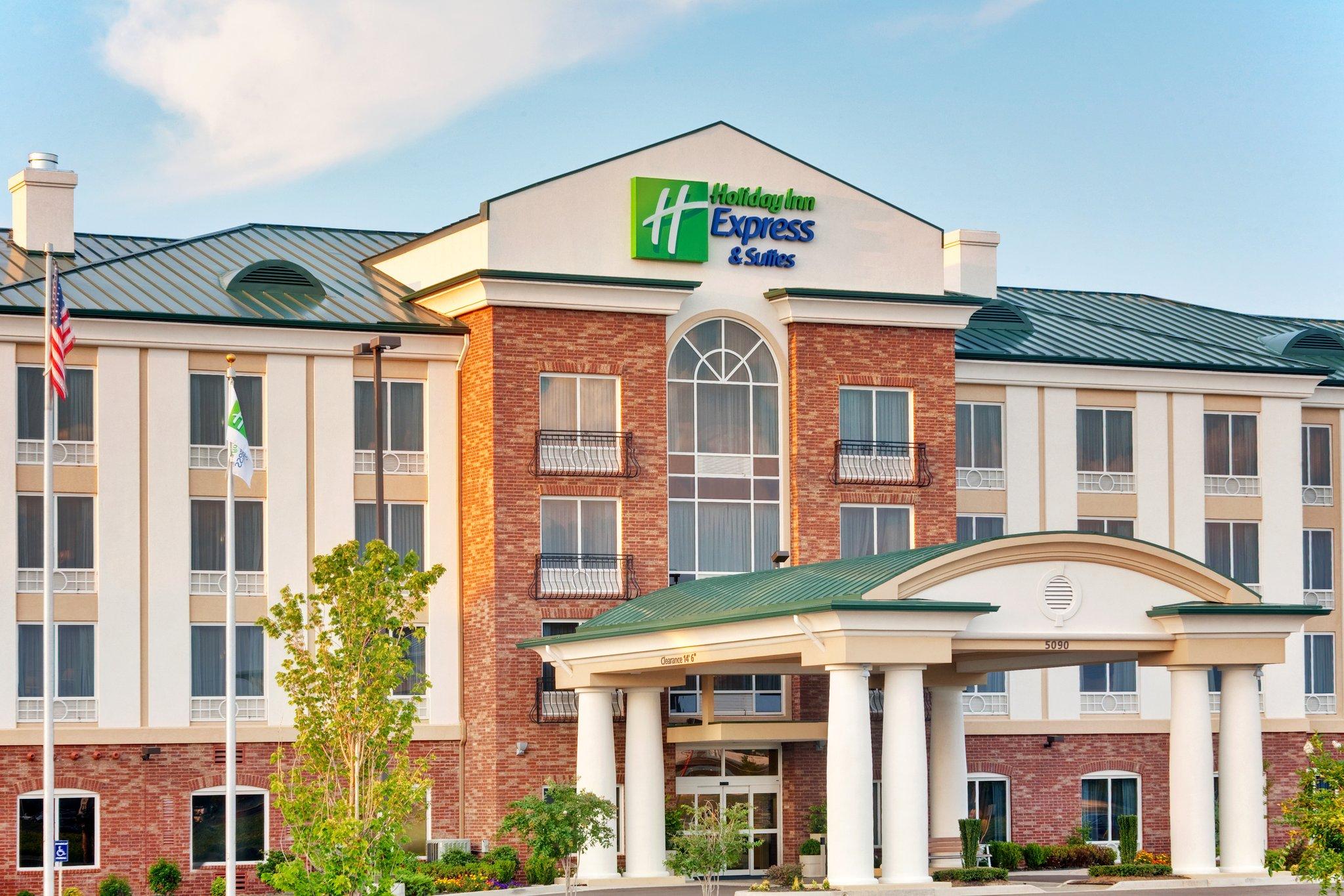 Holiday Inn Express & Suites Millington-Memphis Area in Millington, TN