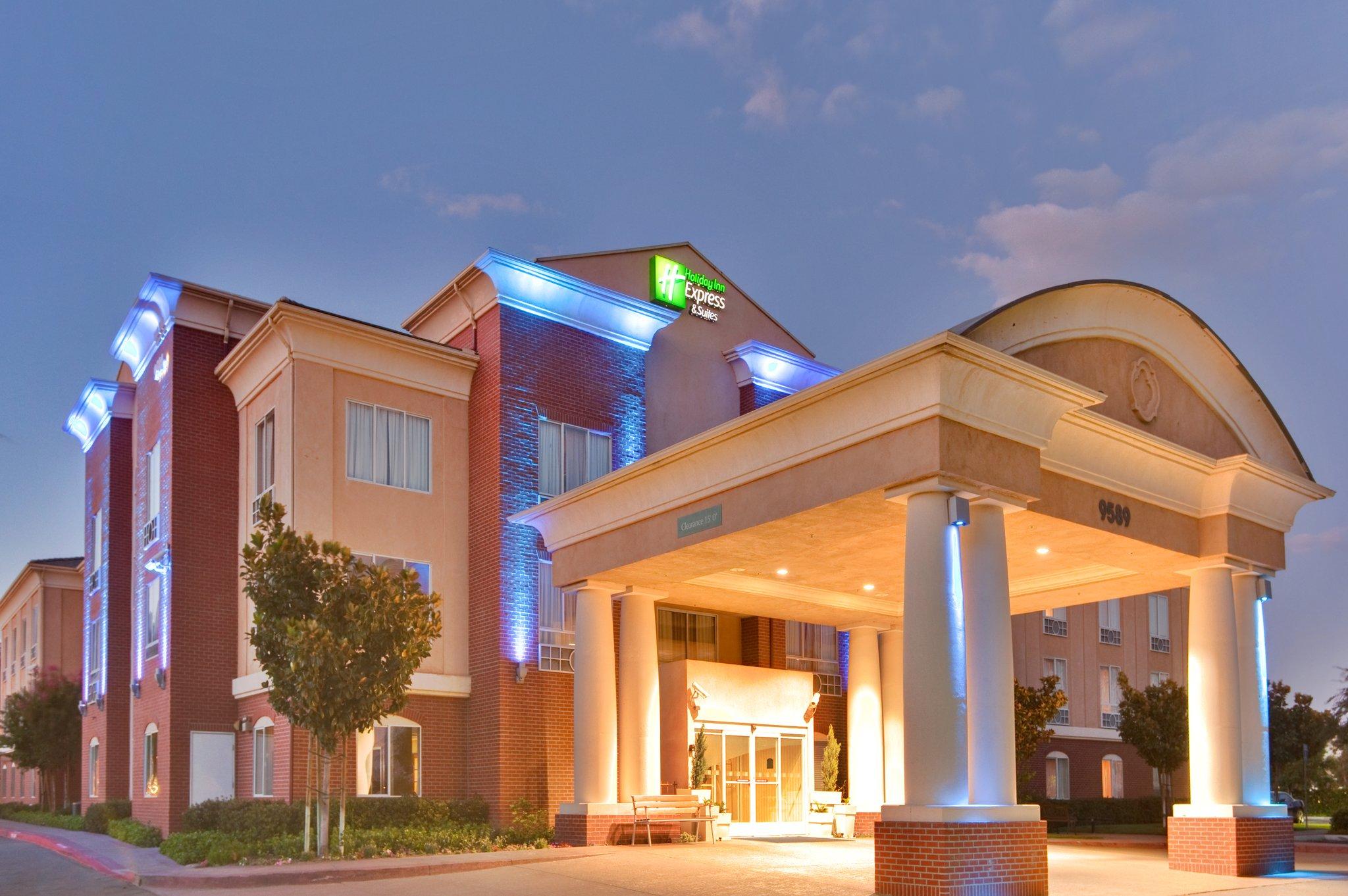 Holiday Inn Express Hotel & Suites Ontario Mills Mall-Airport in Rancho Cucamonga, CA