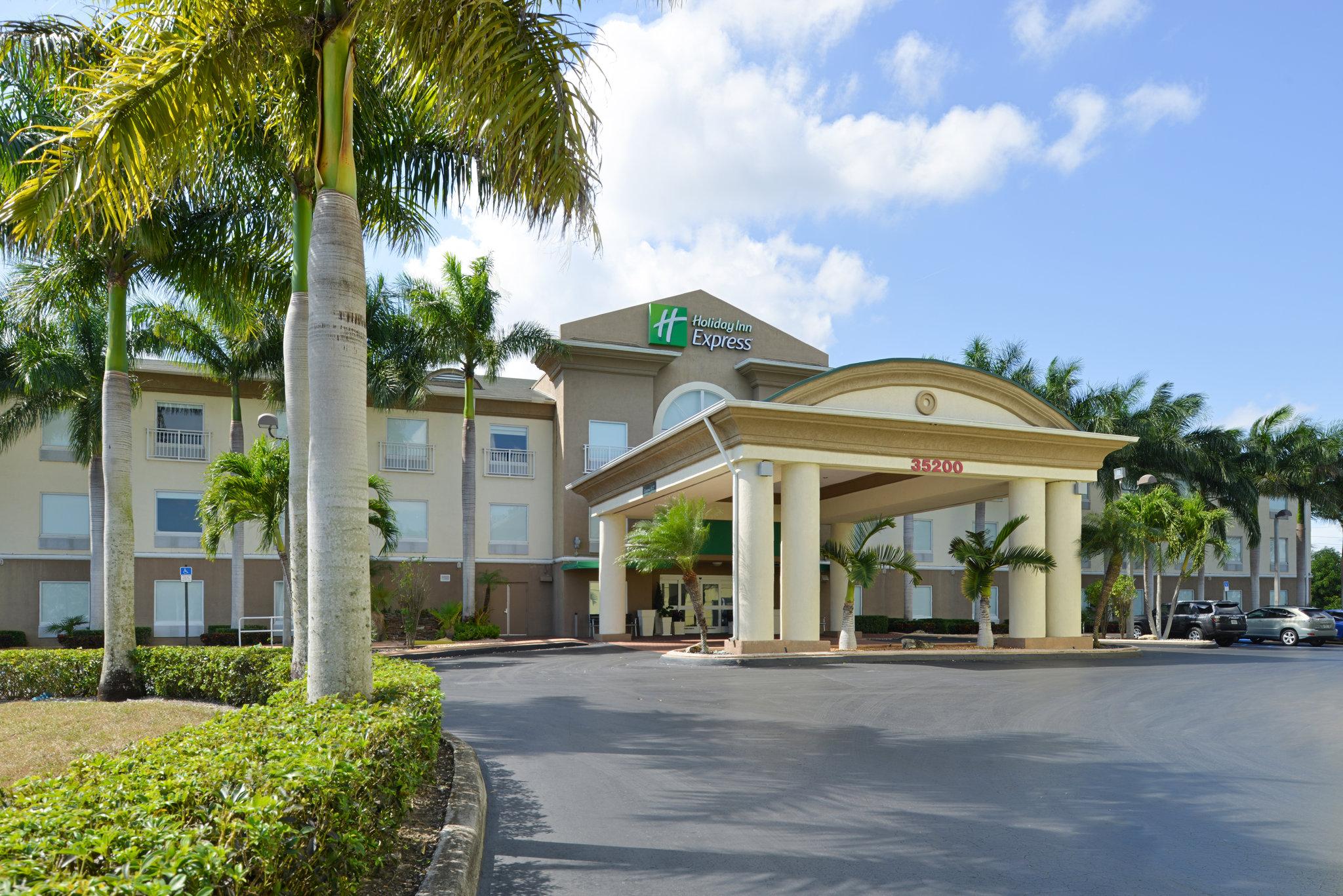 Holiday Inn Express Hotel & Suites Florida City-Gateway To Keys in Florida City, FL