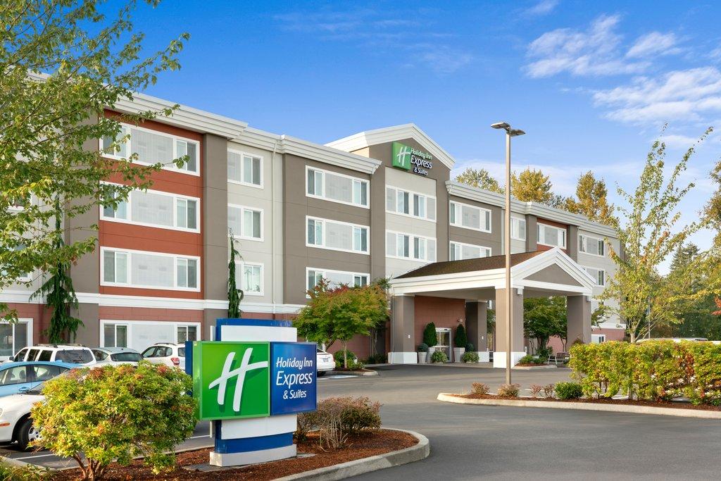 Holiday Inn Express Hotel & Suites Marysville image