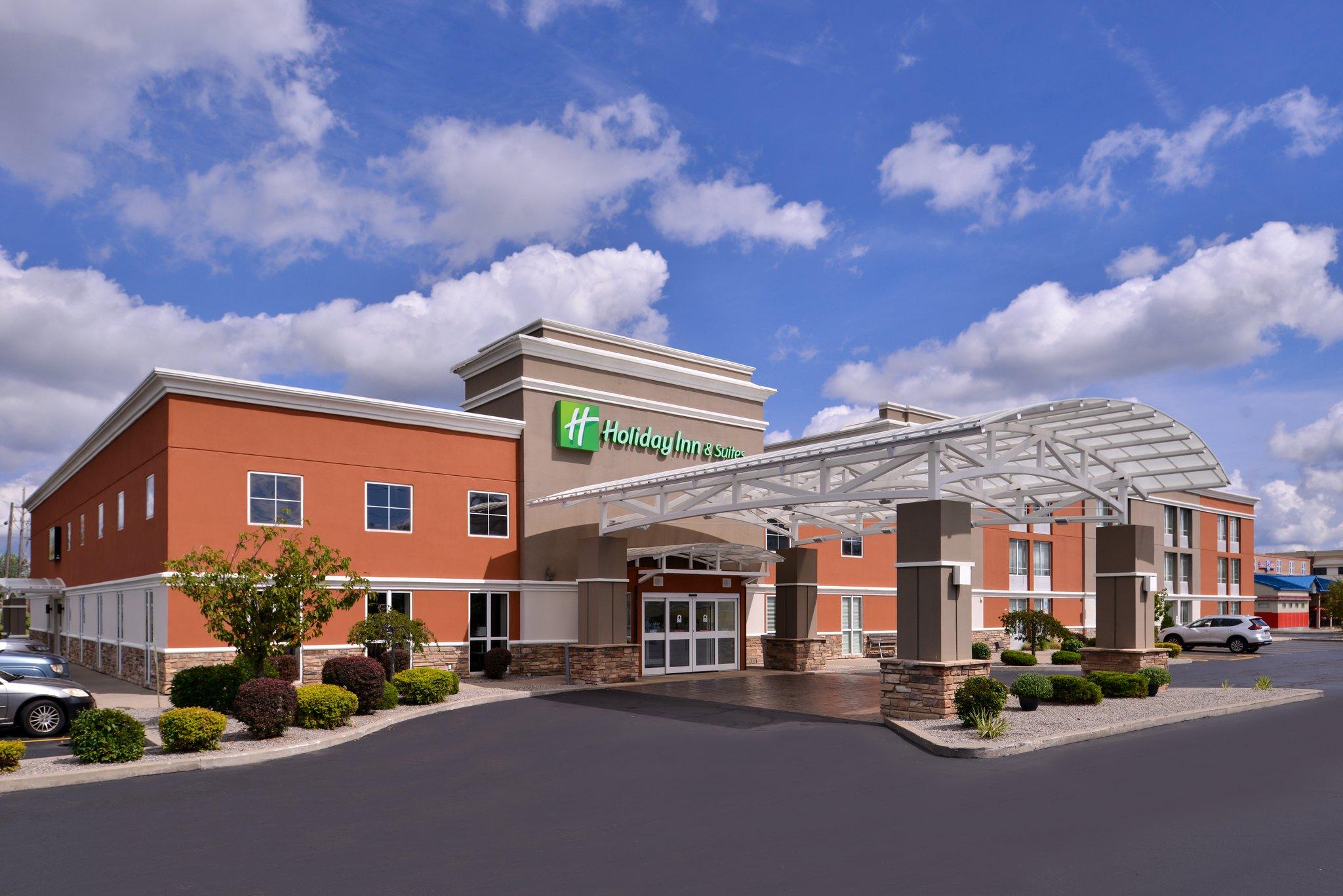 Holiday Inn Hotel & Suites Rochester - Marketplace in Rochester, NY