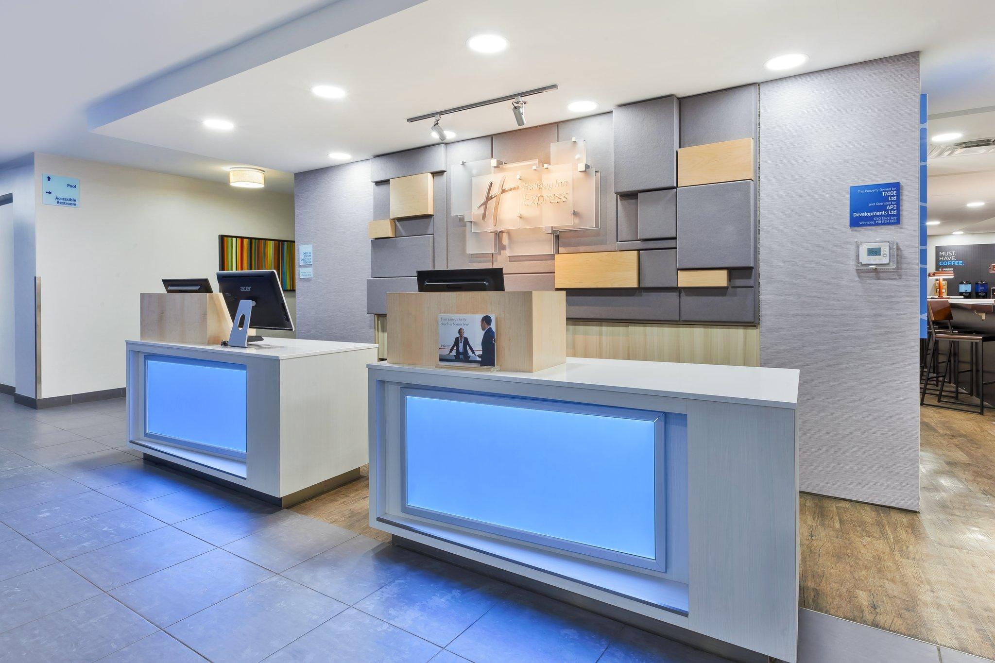 Holiday Inn Express Winnipeg Airport - Polo Park in Winnipeg, MB