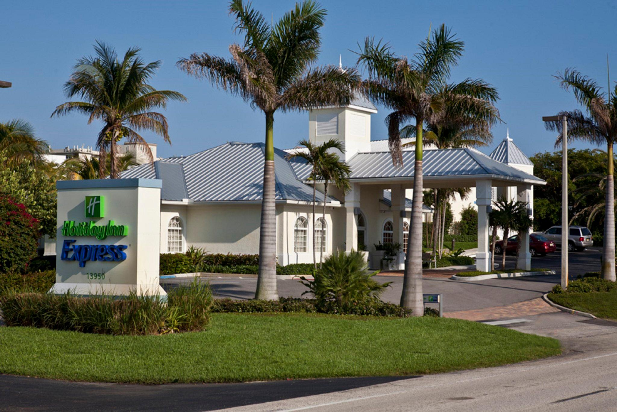 Holiday Inn Express Hotel North Palm Beach Oceanview in Juno Beach, FL