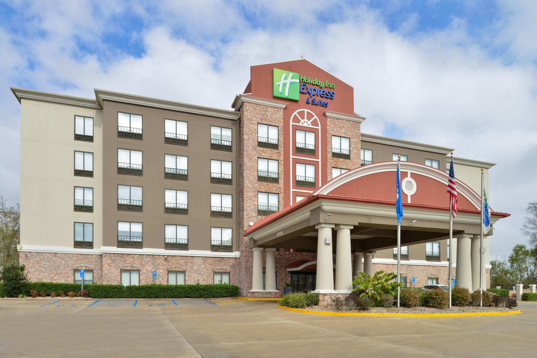Holiday Inn Express Hotel & Suites La Place in Kenner, LA