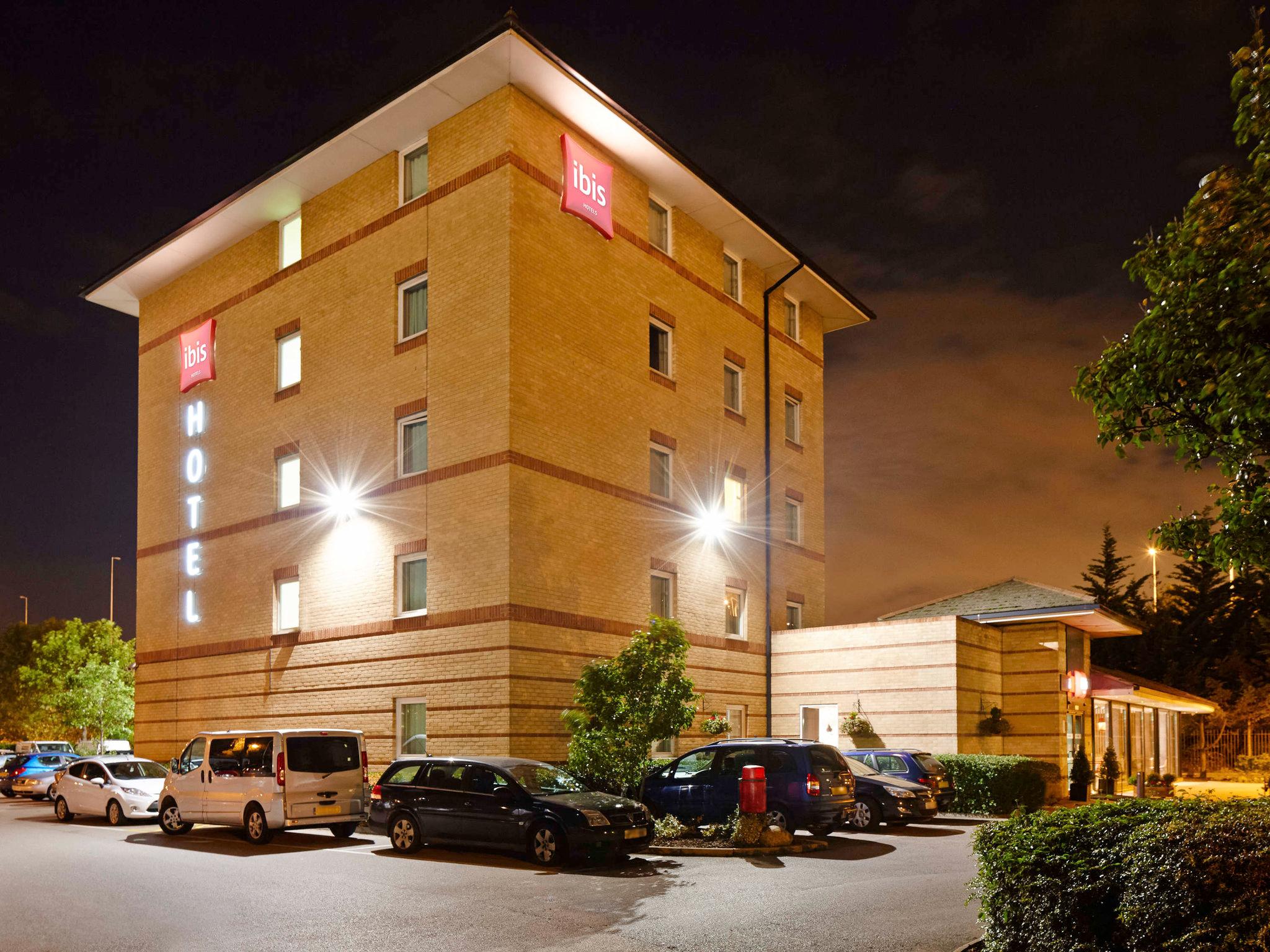 Hotel Ibis London Thurrock M25 in Grays, GB1