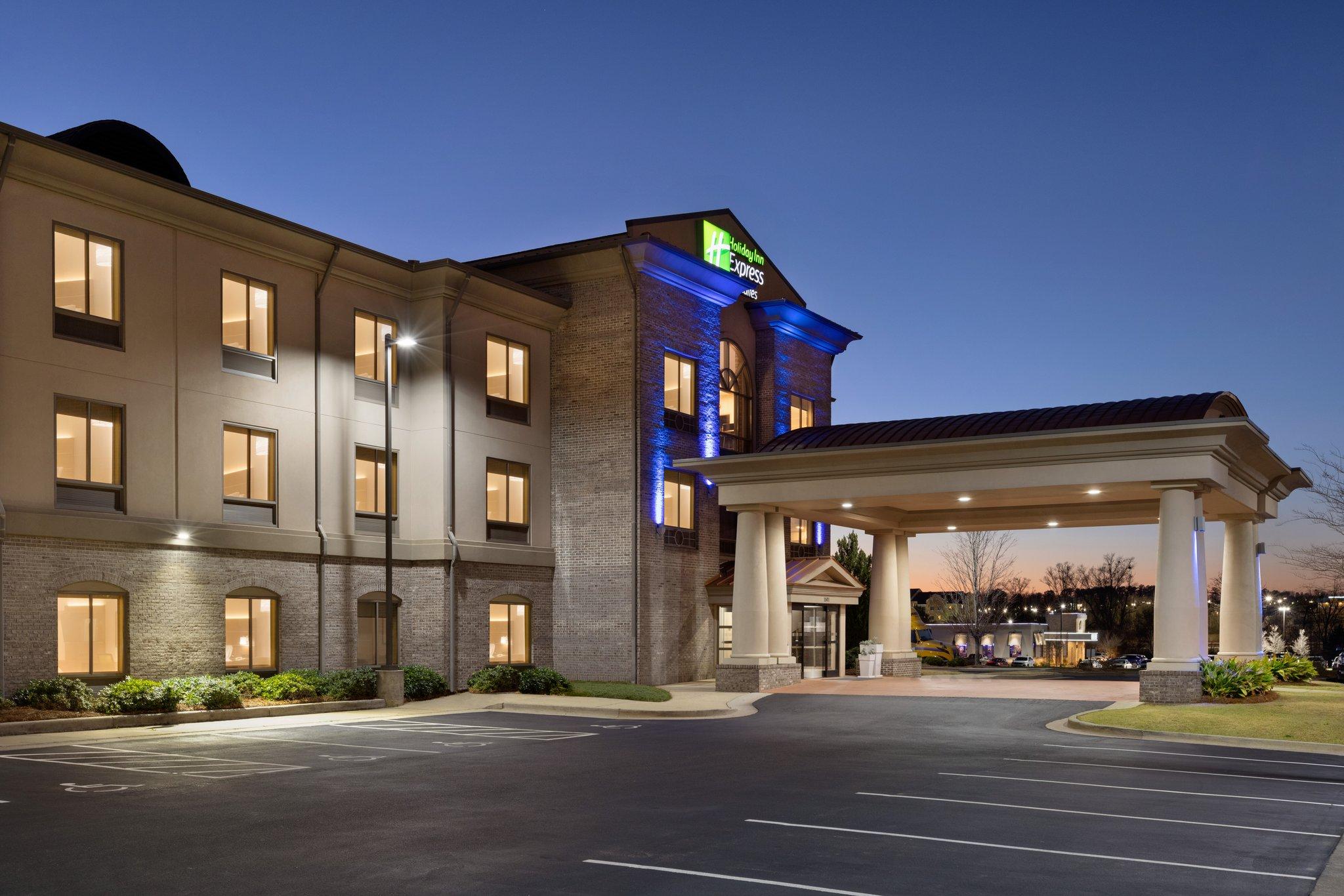 Holiday Inn Express & Suites Opelika Auburn in Opelika, AL