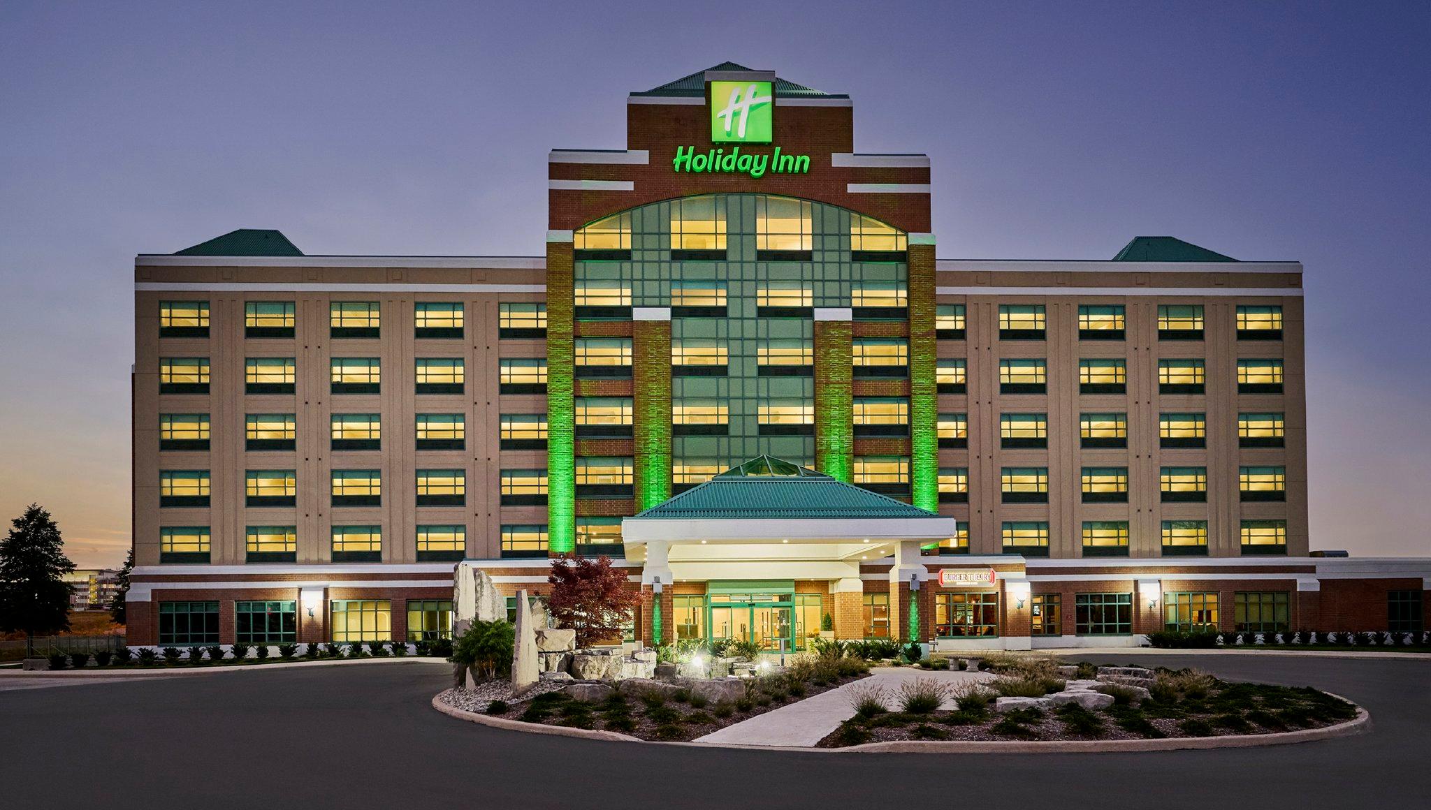 Holiday Inn Hotel & Suites Oakville @ Bronte in Toronto, ON