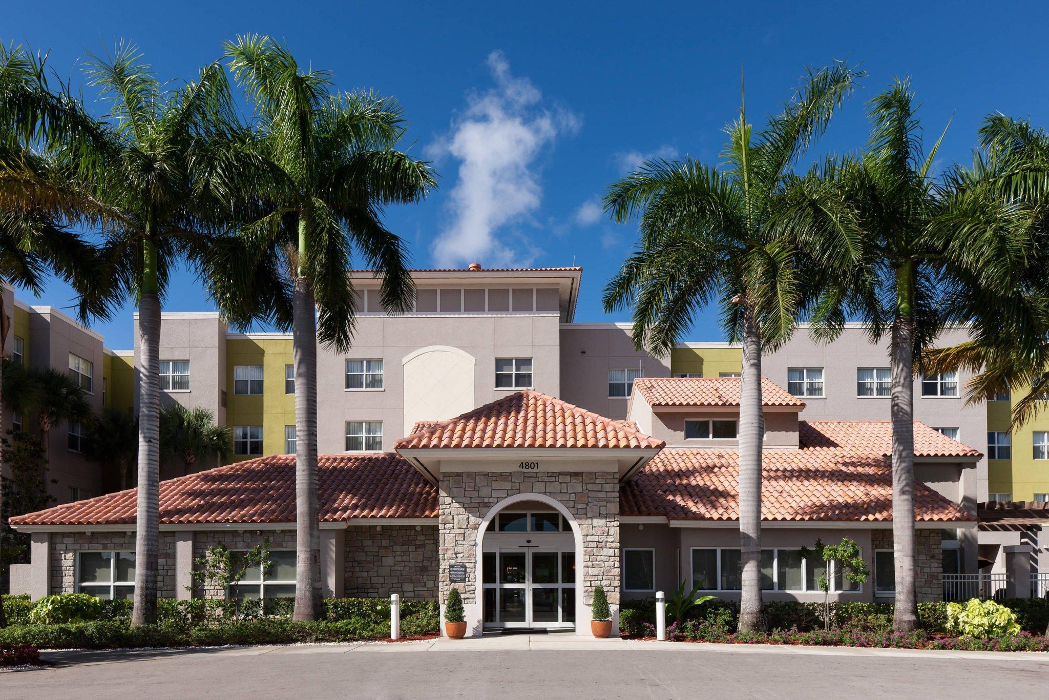 Residence Inn Fort Lauderdale Airport & Cruise Port in Dania Beach, FL