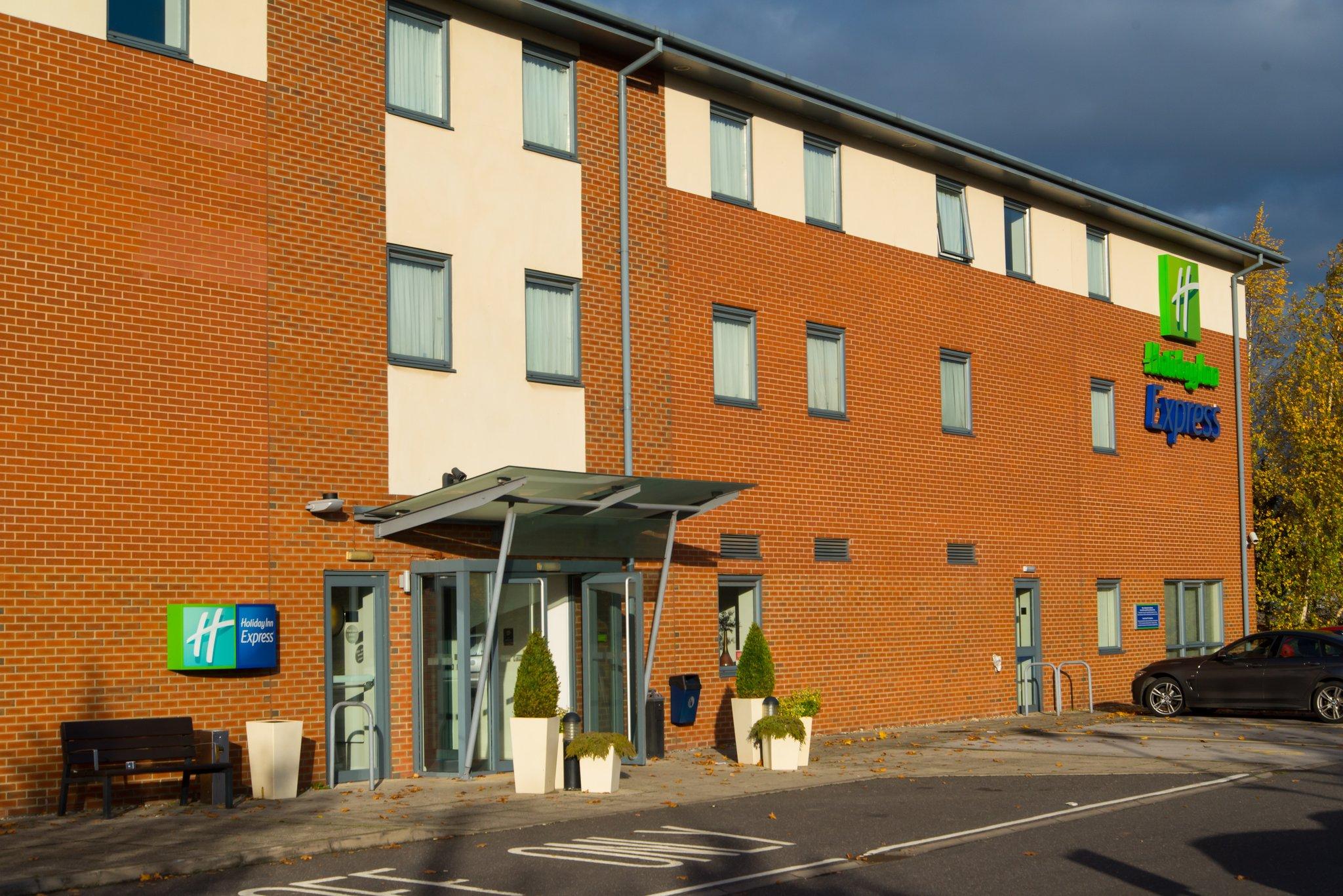Holiday Inn Express Bedford in Bedford, GB1