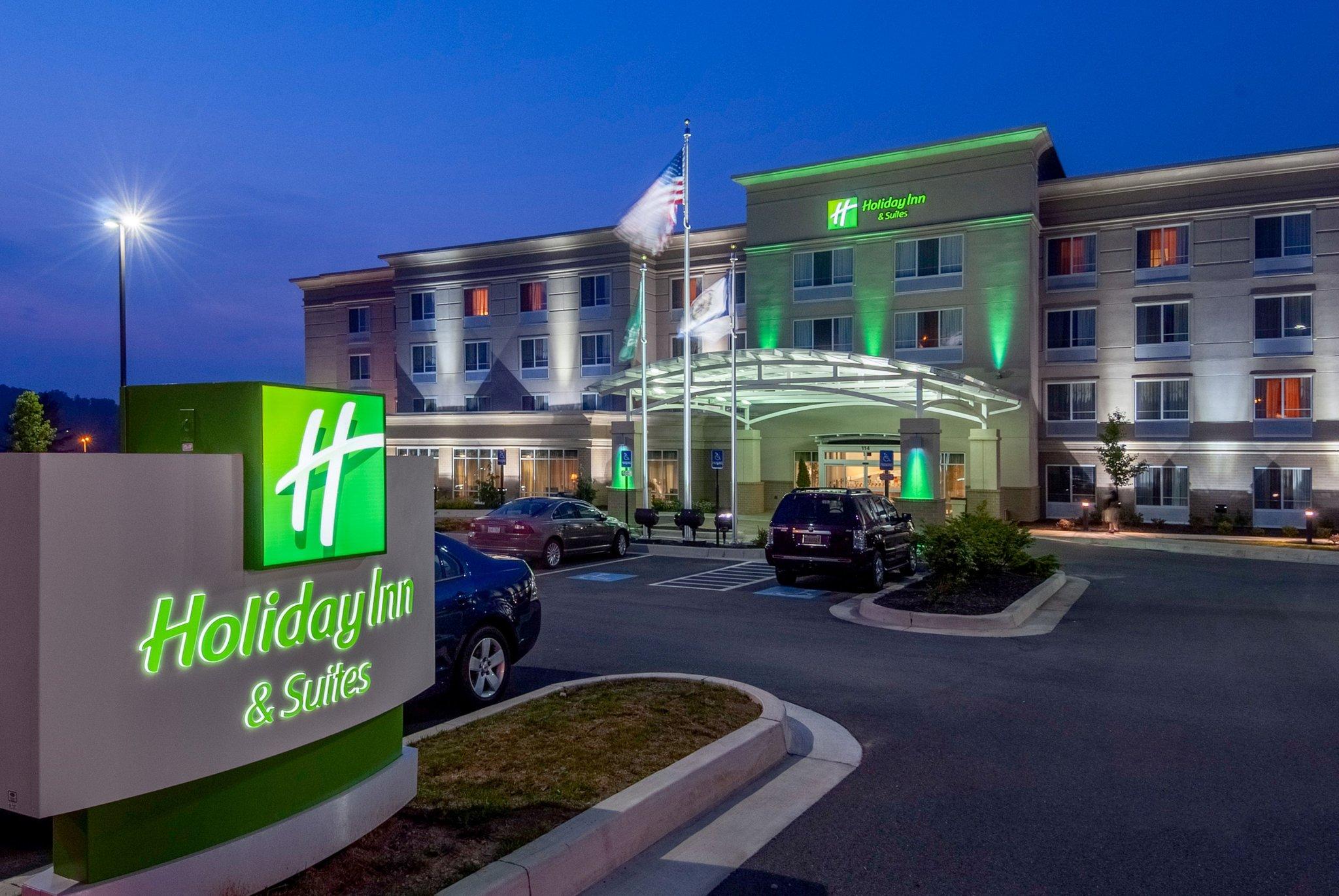 Holiday Inn Hotel & Suites Beckley in Beckley, WV