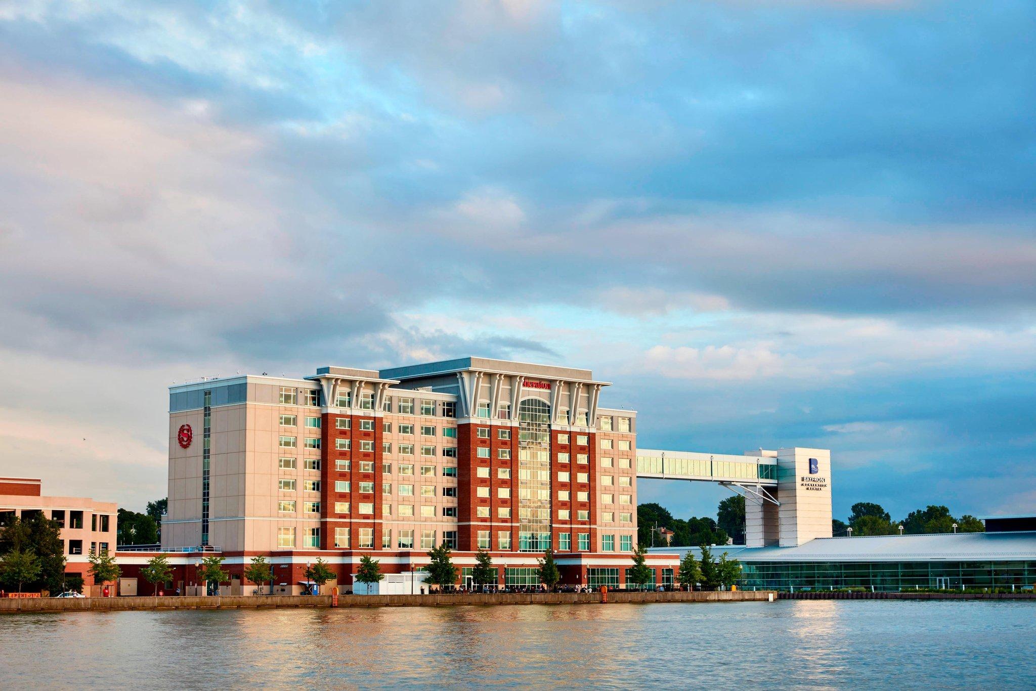 Sheraton Erie Bayfront Hotel in Erie, PA