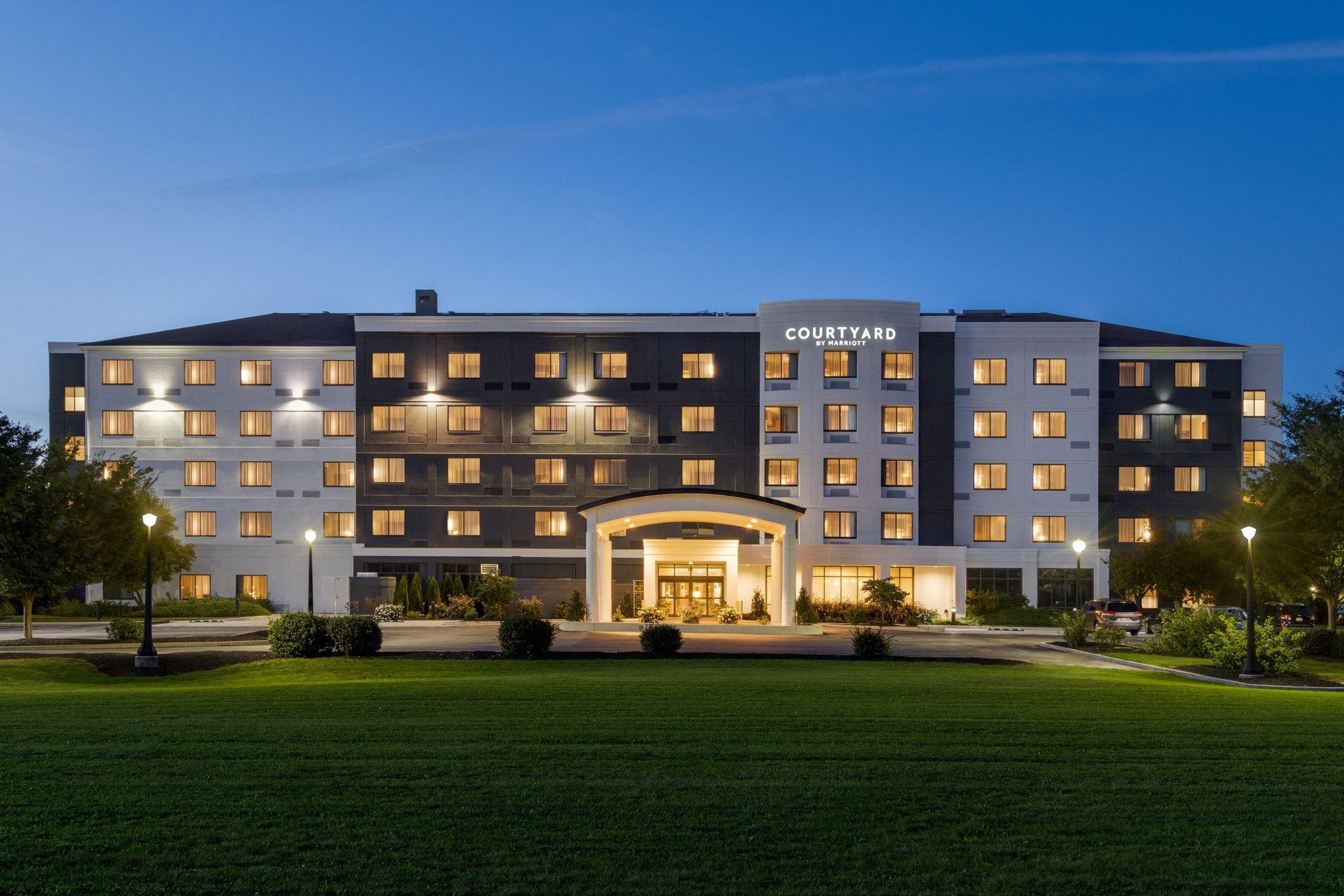 Courtyard Lancaster in Lancaster, PA