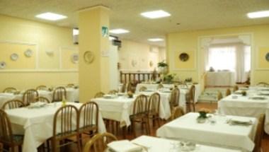 Hotel Iris Crillon, Fiuggi, IT