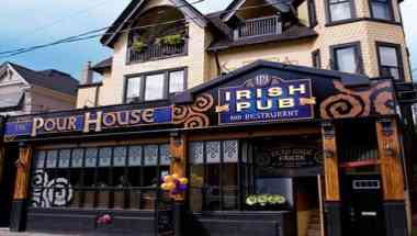Pour House Irish Pub à Toronto, ON