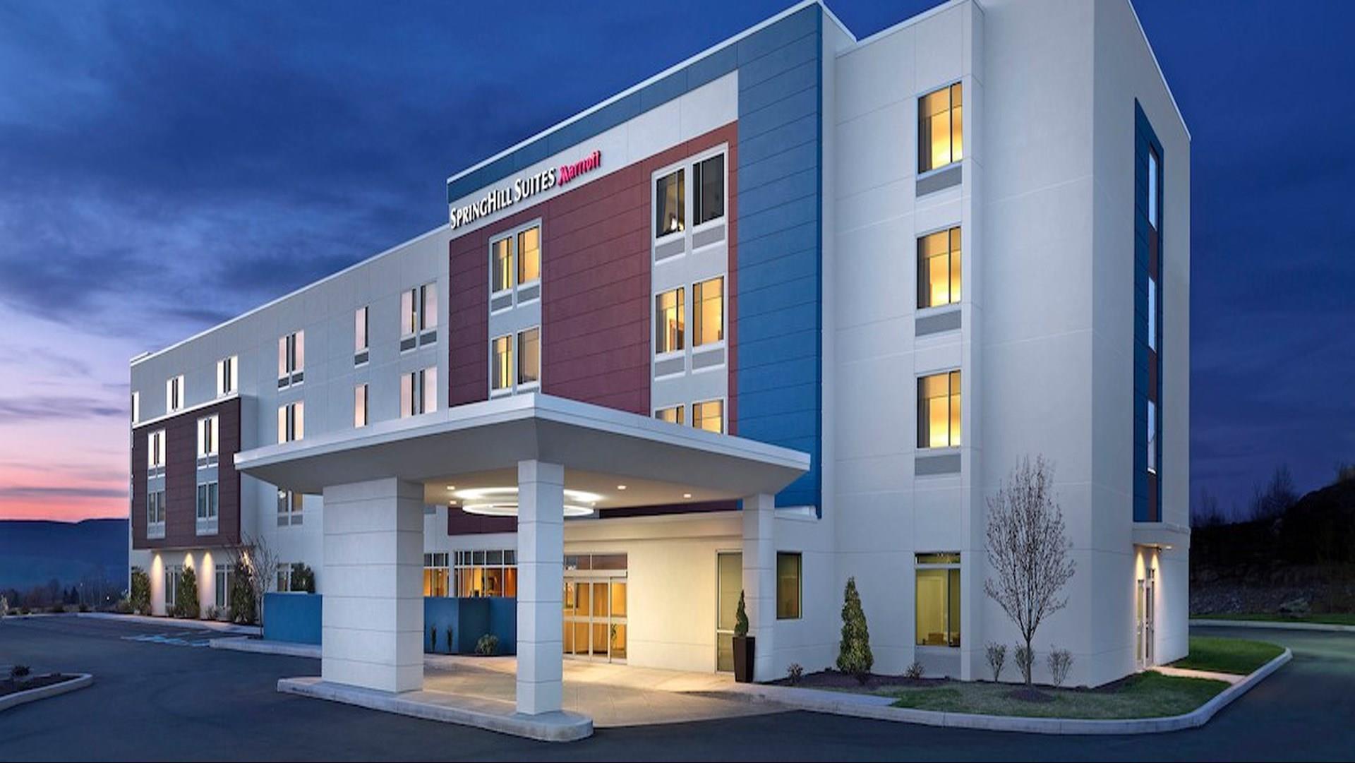 SpringHill Suites by Marriott Dallas Central Expressway image