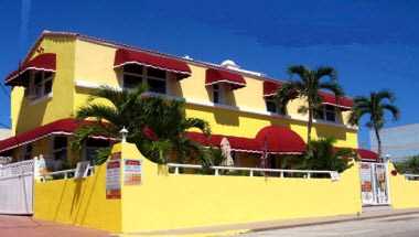 Villa Sinclair Beach Suites & Spa i Hollywood, FL