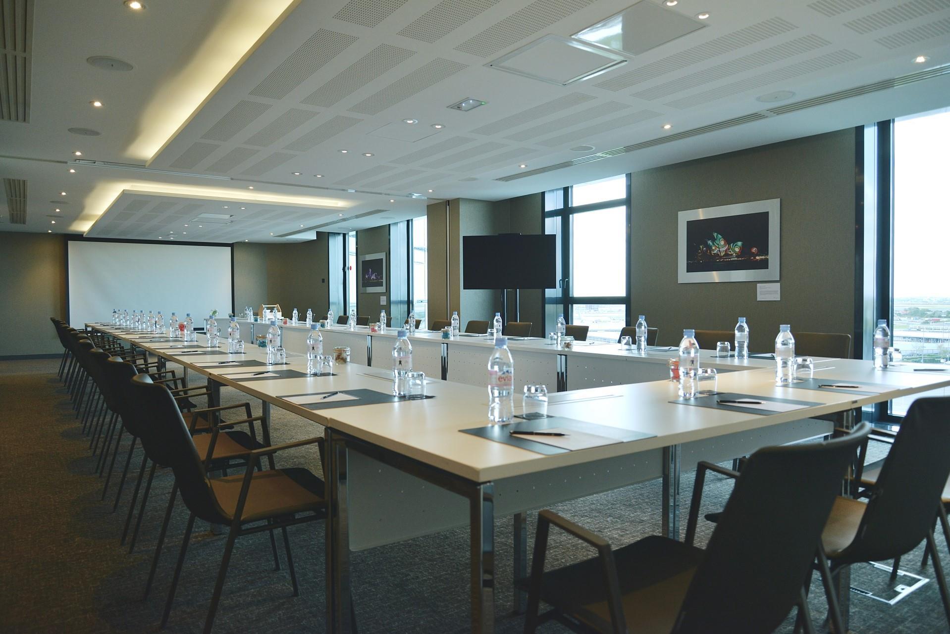 Imagem da sala de reuniões