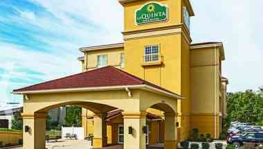 La Quinta Inn & Suites by Wyndham Tupelo в Tupelo, MS