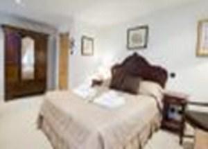 Ringwood, GB1 的 The High Corner Inn