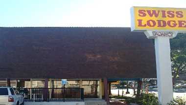 Swiss Lodge Motel em Pasadena, CA