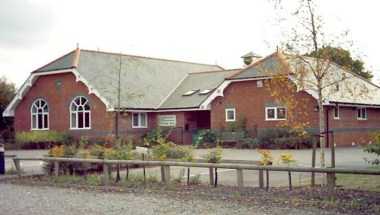 Basingstoke, GB1におけるCliddesden Millennium Village Hall