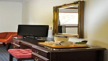 Dumbarton, GB2의 The Milton Inn Hotel