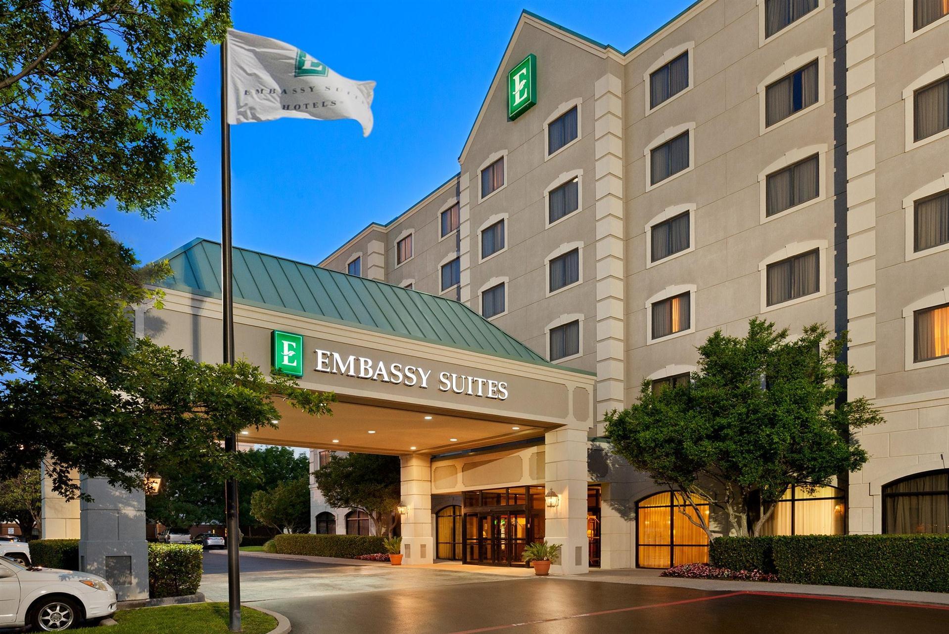 Embassy Suites by Hilton Dallas Near the Galleria image
