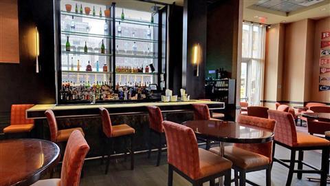 Christopher's Restaurant and Bar