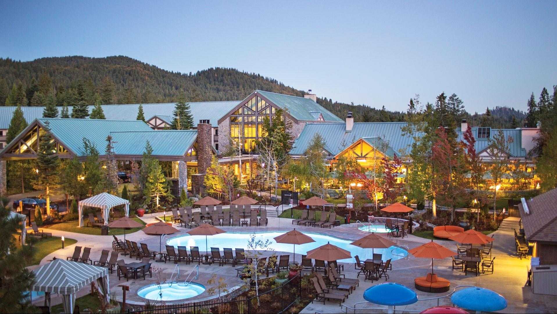 Tenaya Lodge at Yosemite в Fresno, CA