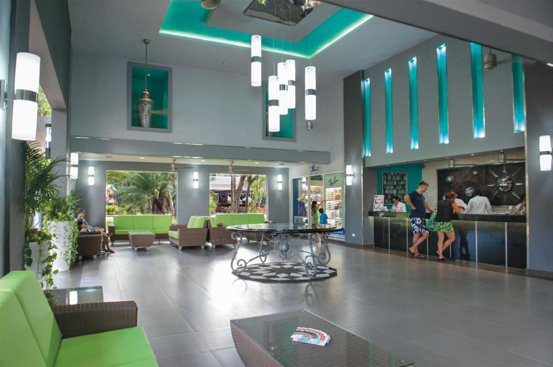 Playa del Carmen, MXにおけるRiu Lupita