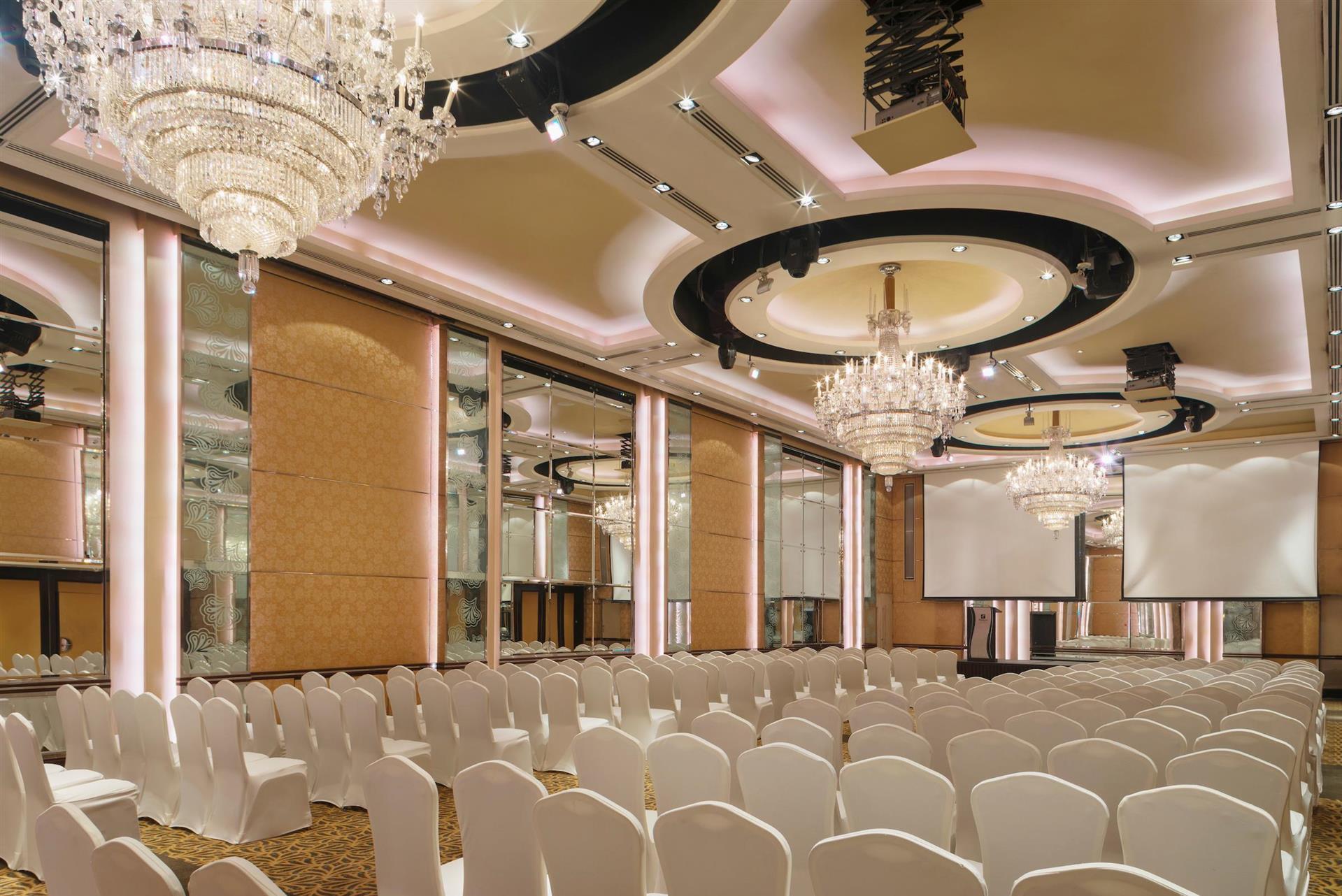 Holiday Inn Singapore Orchard City Centre image