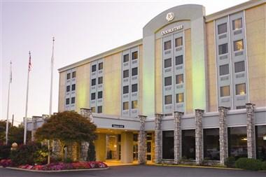 DoubleTree by Hilton Hotel Pittsburgh Airport image