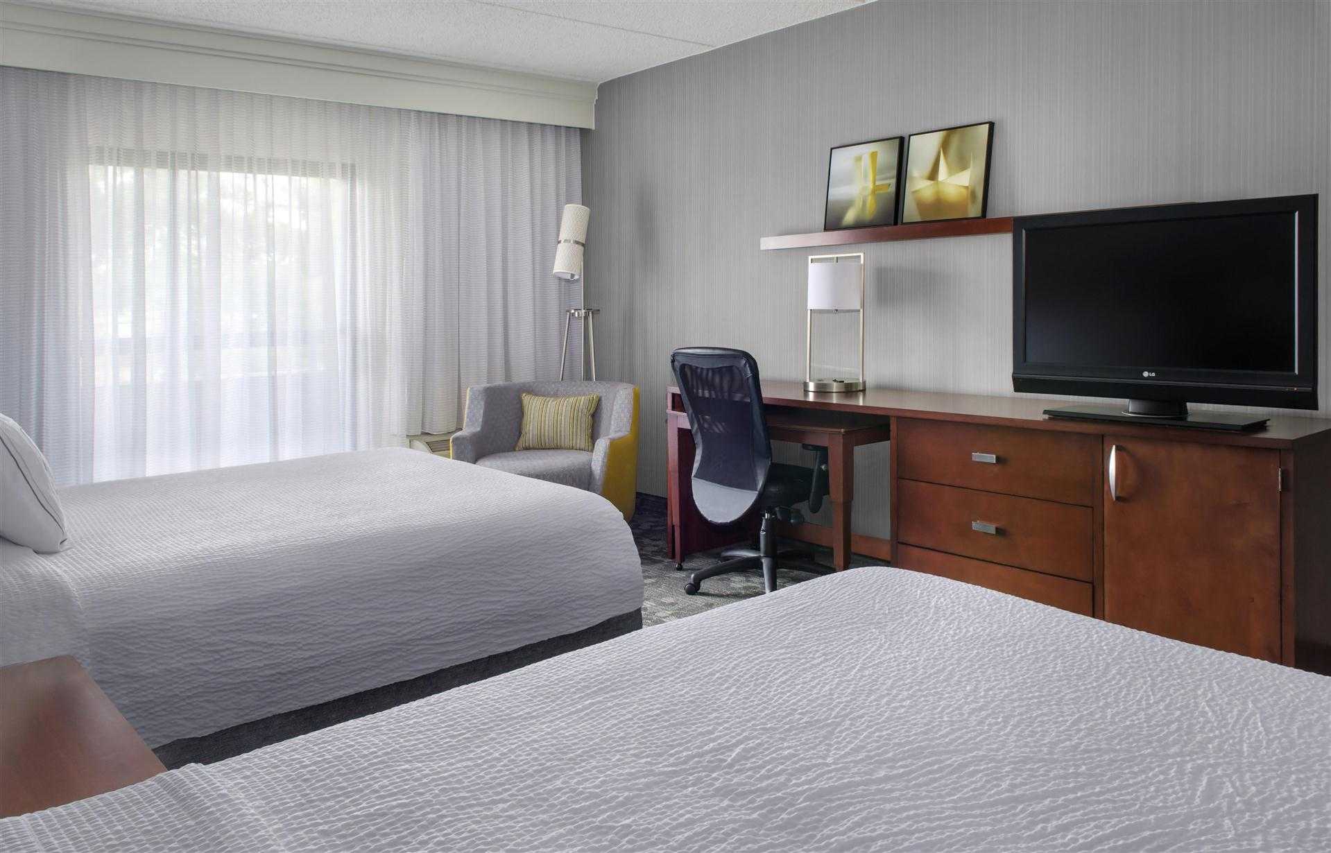 Courtyard by Marriott Rye в Rye, NY