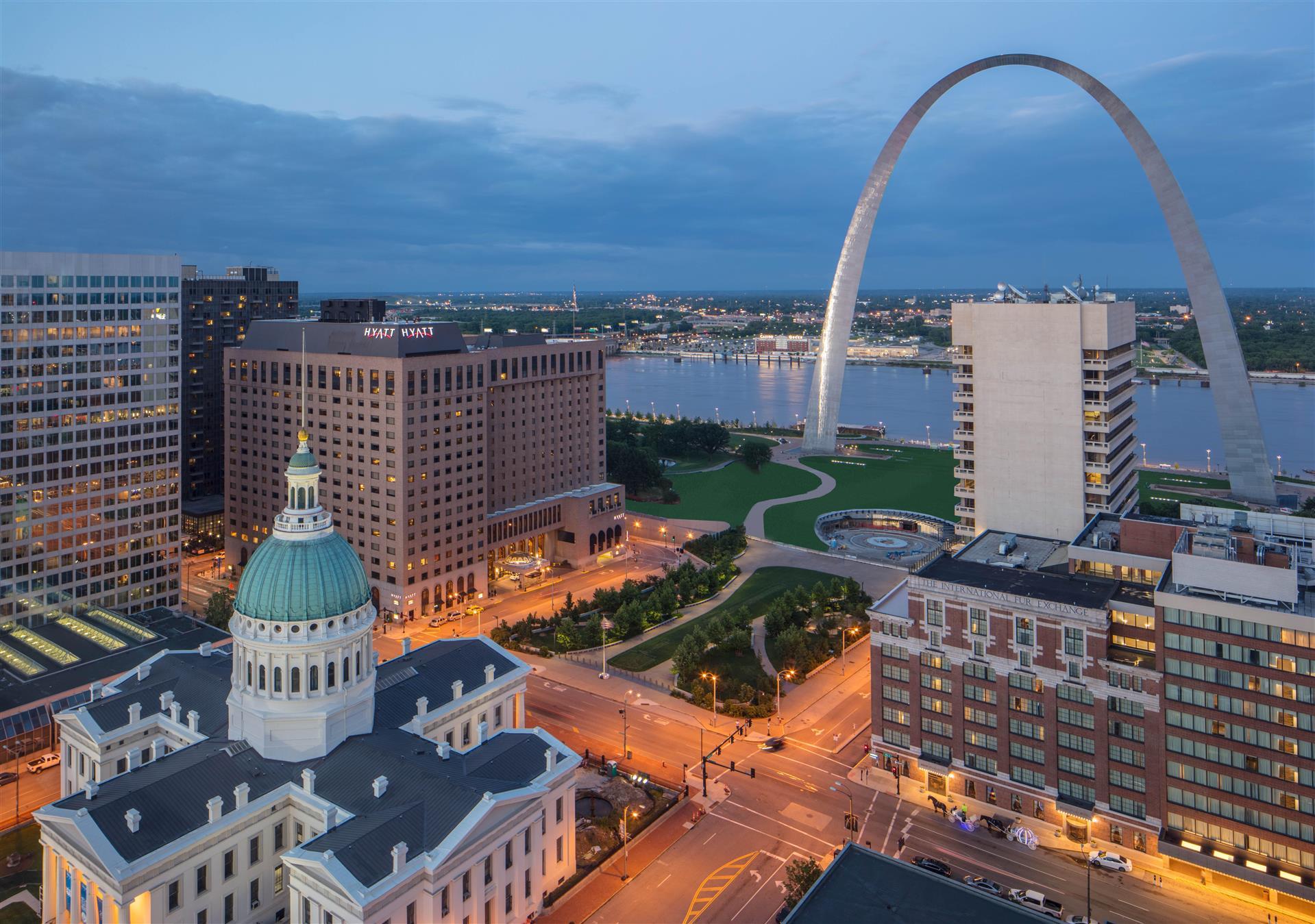 Hyatt Regency St. Louis at The Arch - CVENT 2025 Top 250 Meeting Hotel of North America image