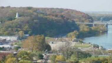 Hannibal Convention & Visitors Bureau en Aníbal, MO