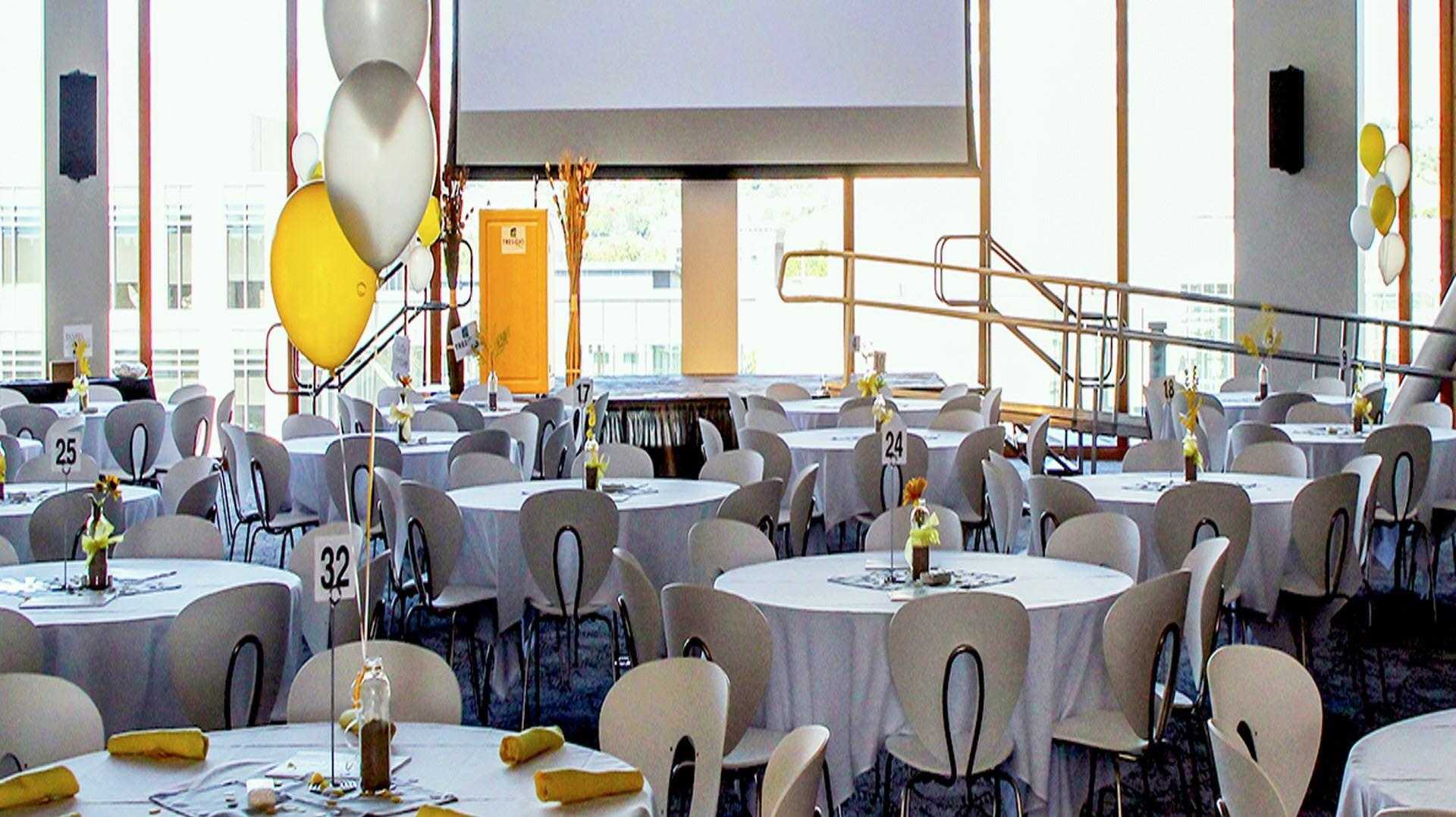 Jump -Jacks Urban Meeting Place, Boise, ID